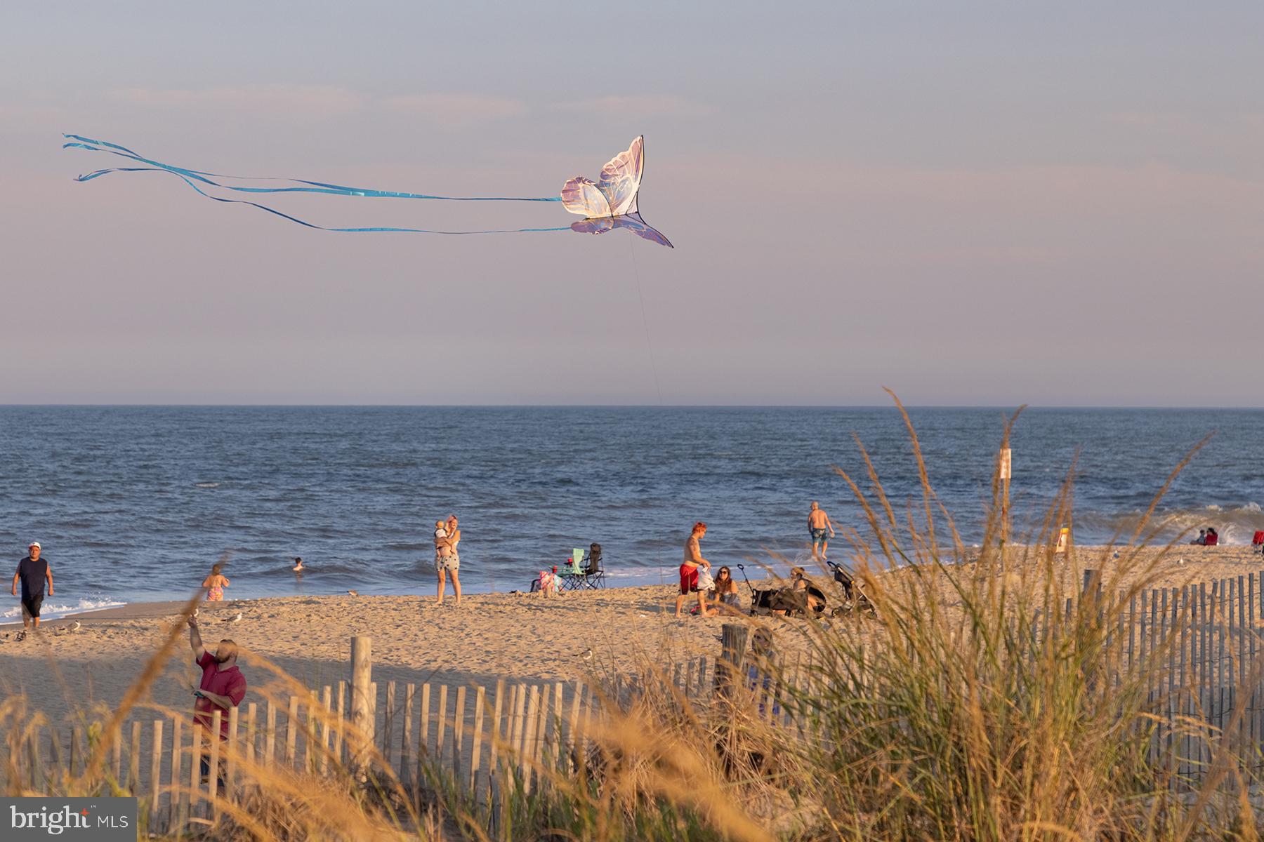 FISHERS COVE - Land