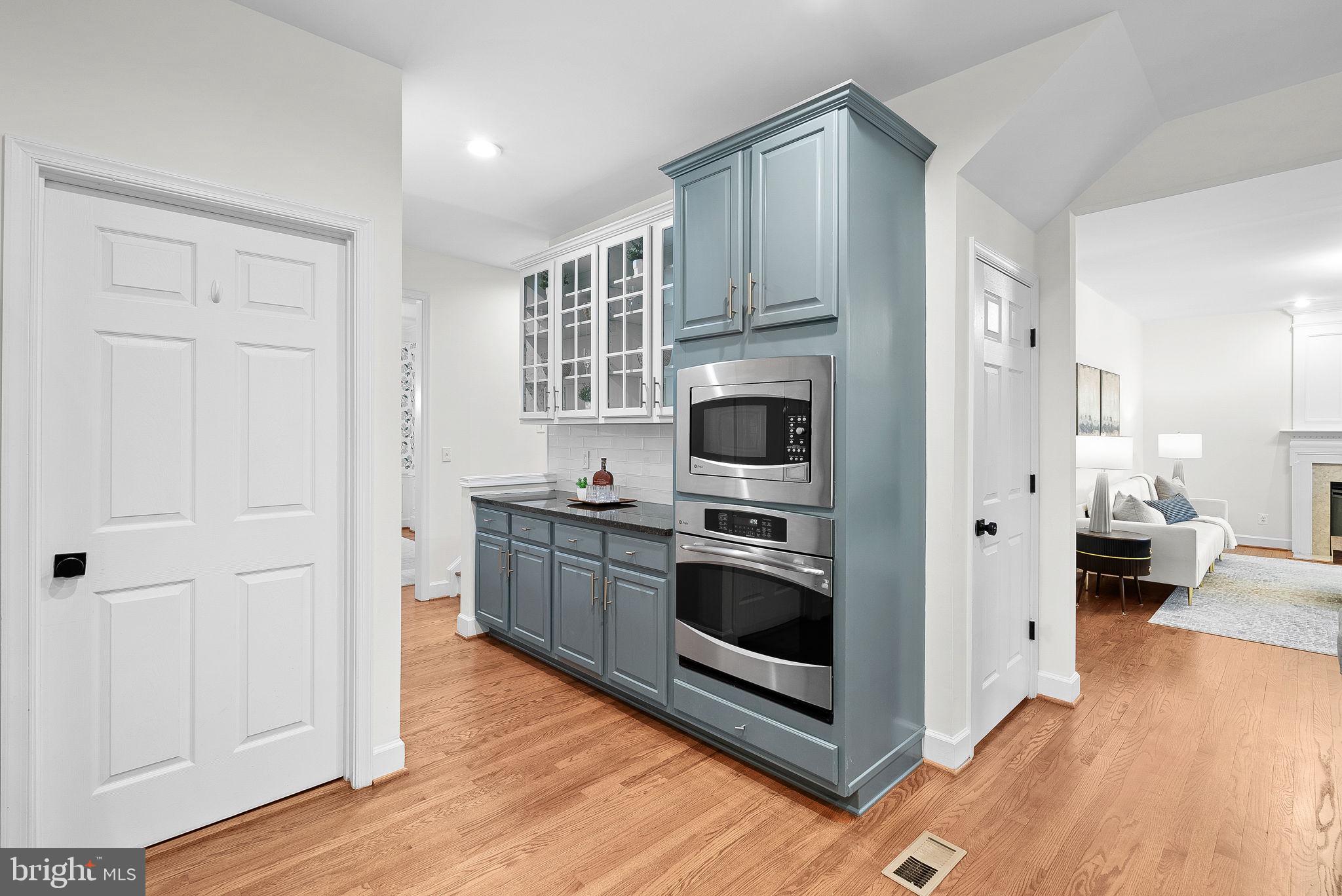 RED CEDAR MIDDLE VILLAGE - Residential