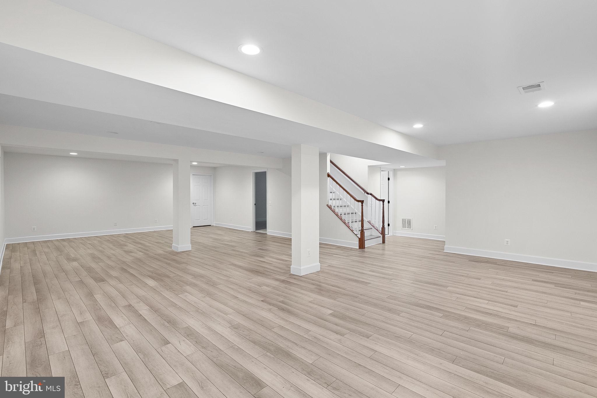 RED CEDAR MIDDLE VILLAGE - Residential
