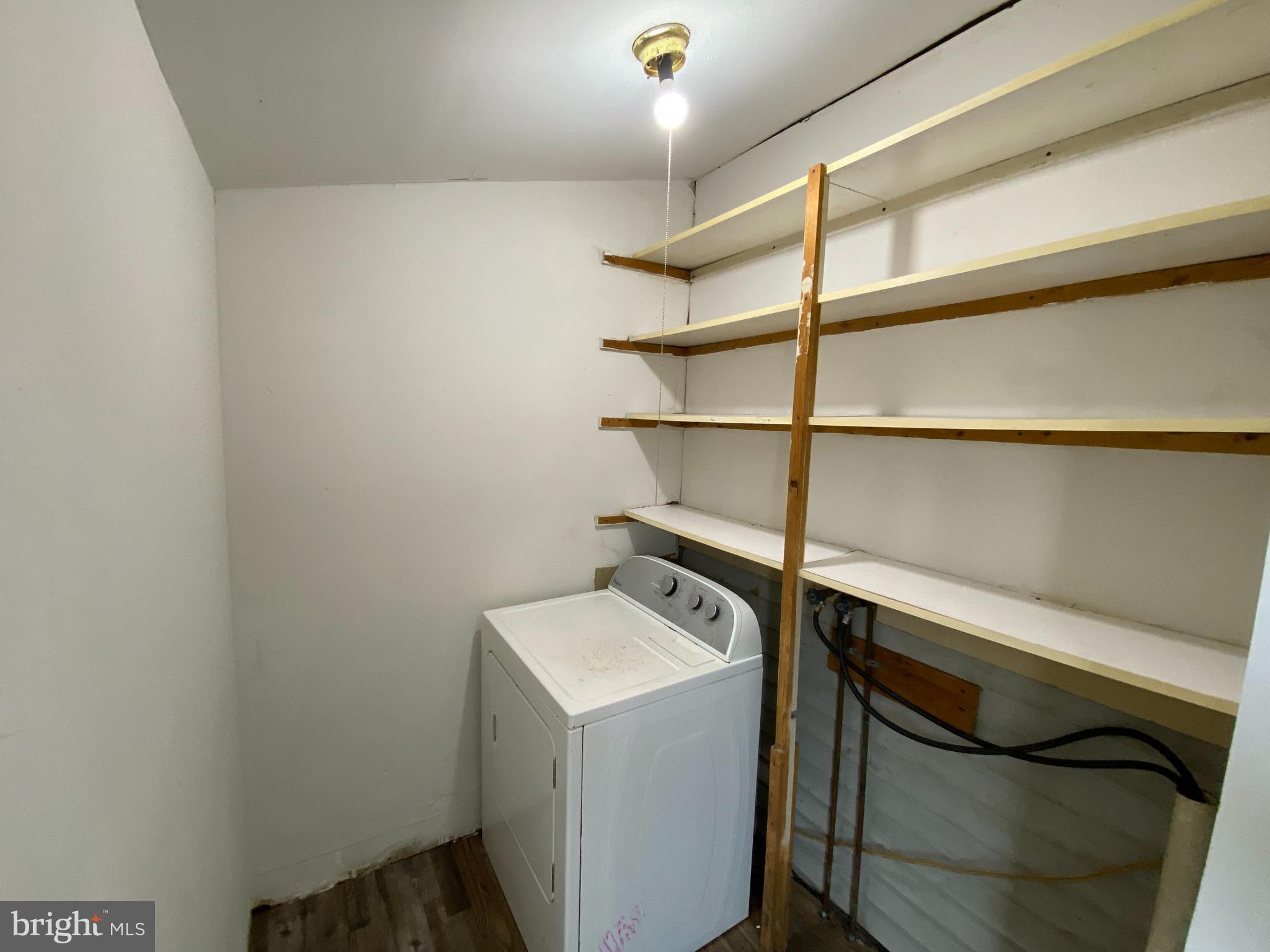 SYLVANIA HEIGHTS - Residential Lease