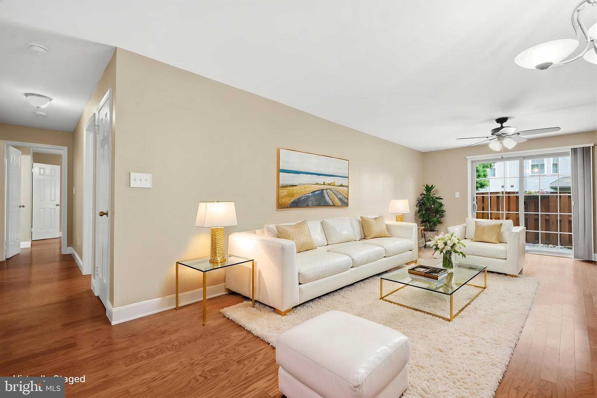MAKEFIELD GLEN - Residential