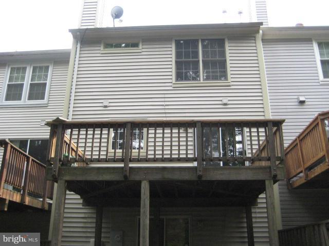 WOODGATE MANOR - Residential Lease