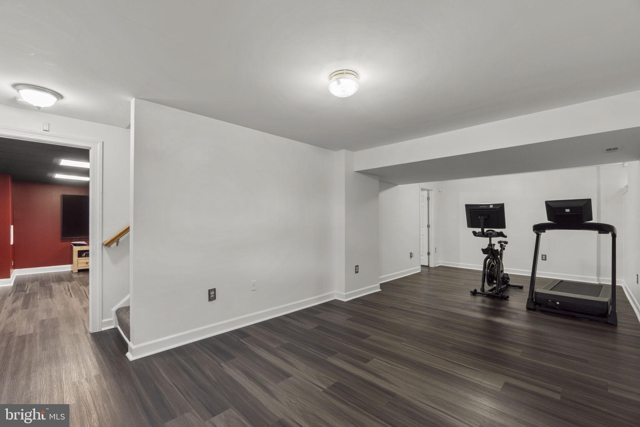 WORTHINGTON PARK - Residential