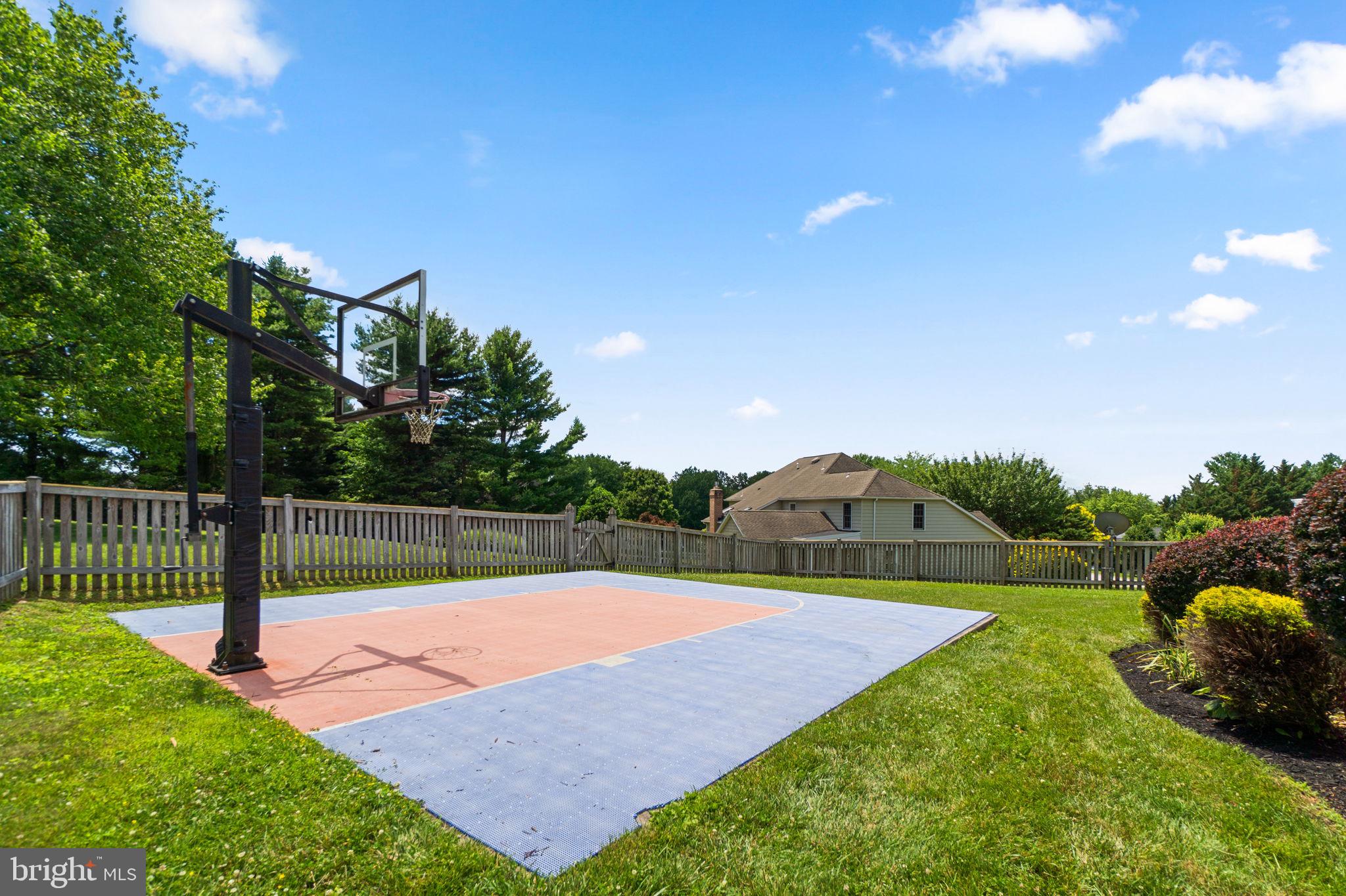 WORTHINGTON PARK - Residential
