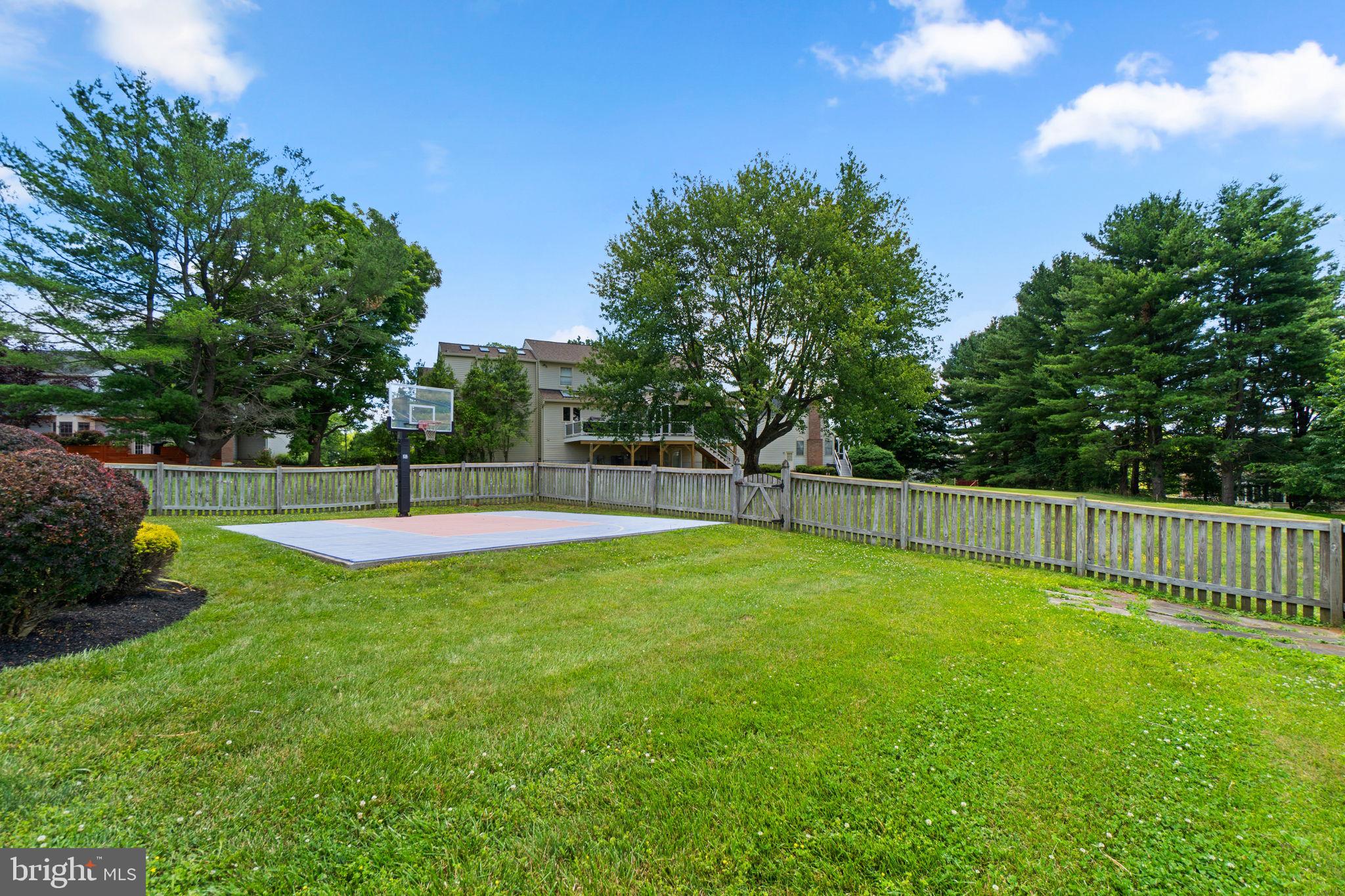 WORTHINGTON PARK - Residential