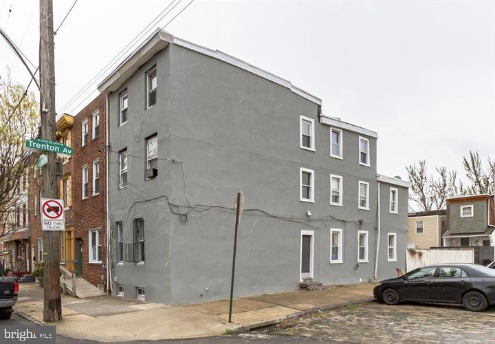Welcome to 2150 E Cumberland Street in the heart of FISHTOWN. This one bedroom, 1 bathroom apartment is located in the Fishtown section of Philadelphia, features include over 600 square foot of living space, kitchen, bathroom, separate water heater and plenty of street parking.  Located at the corner of Trenton and Cumberland, just a few blocks away from Girard Entrance to I95. Short walking distance to shopping center, restaurants, bars and venues.