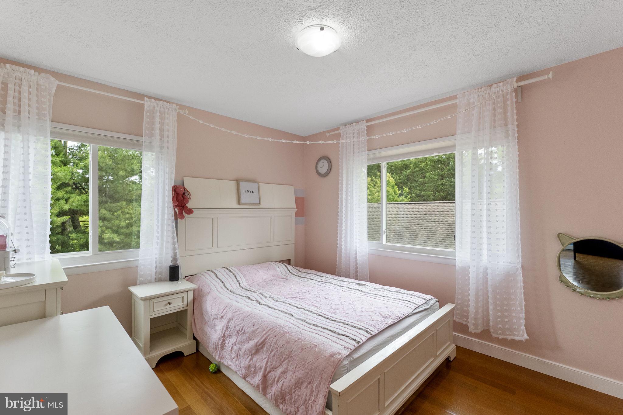 HIGHLAND LAKE - Residential