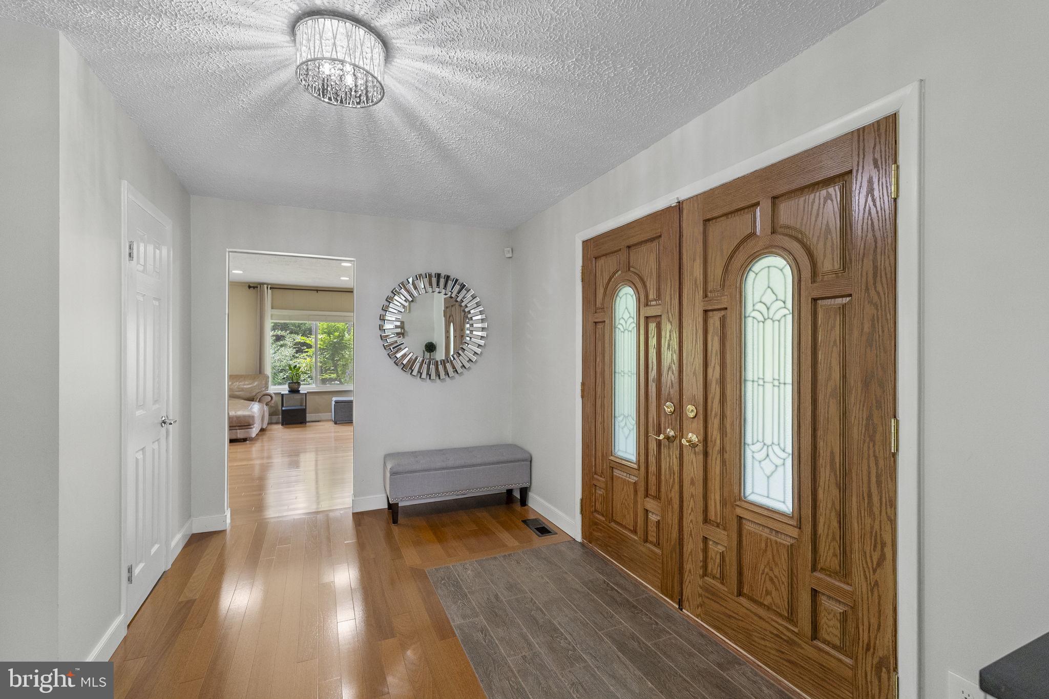 HIGHLAND LAKE - Residential