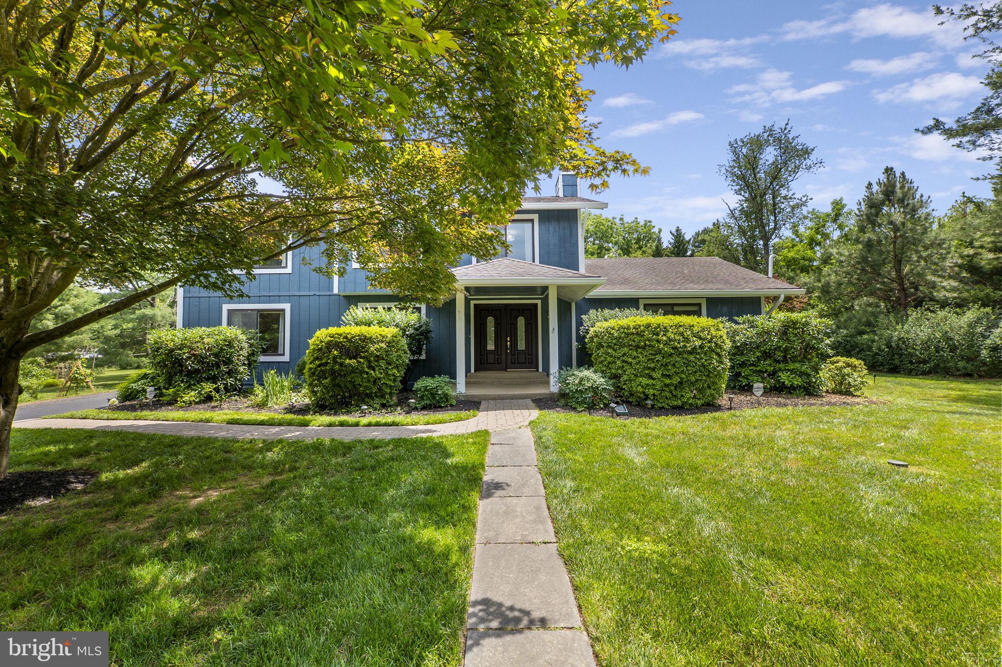 HIGHLAND LAKE - Residential