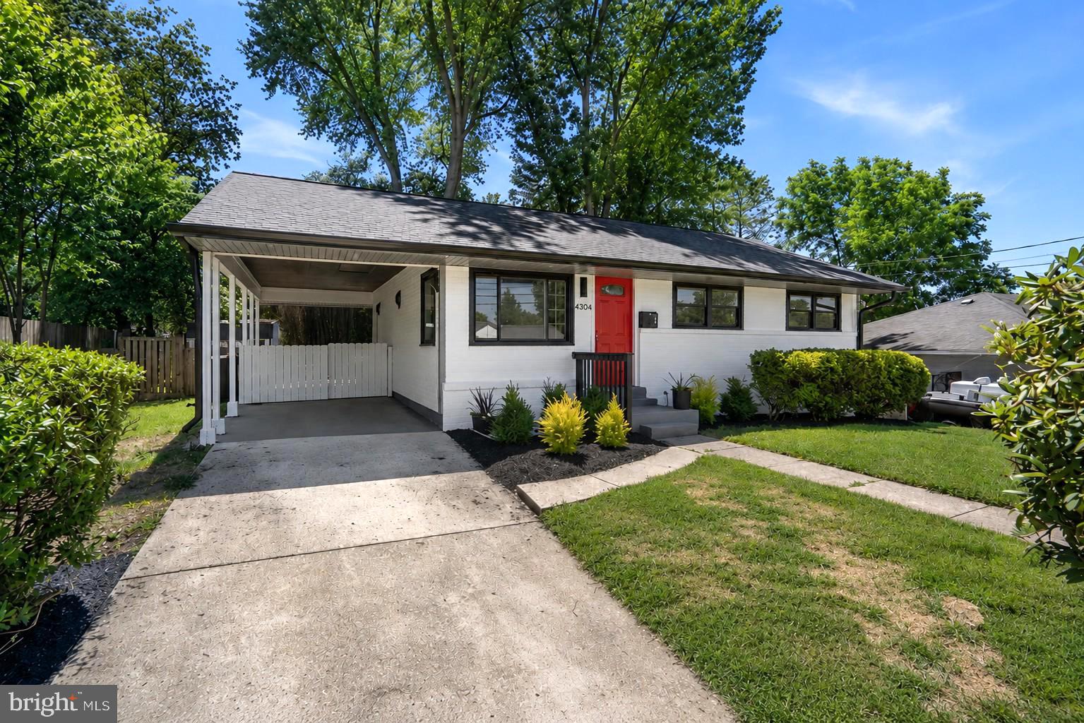 BROOKHAVEN - Residential