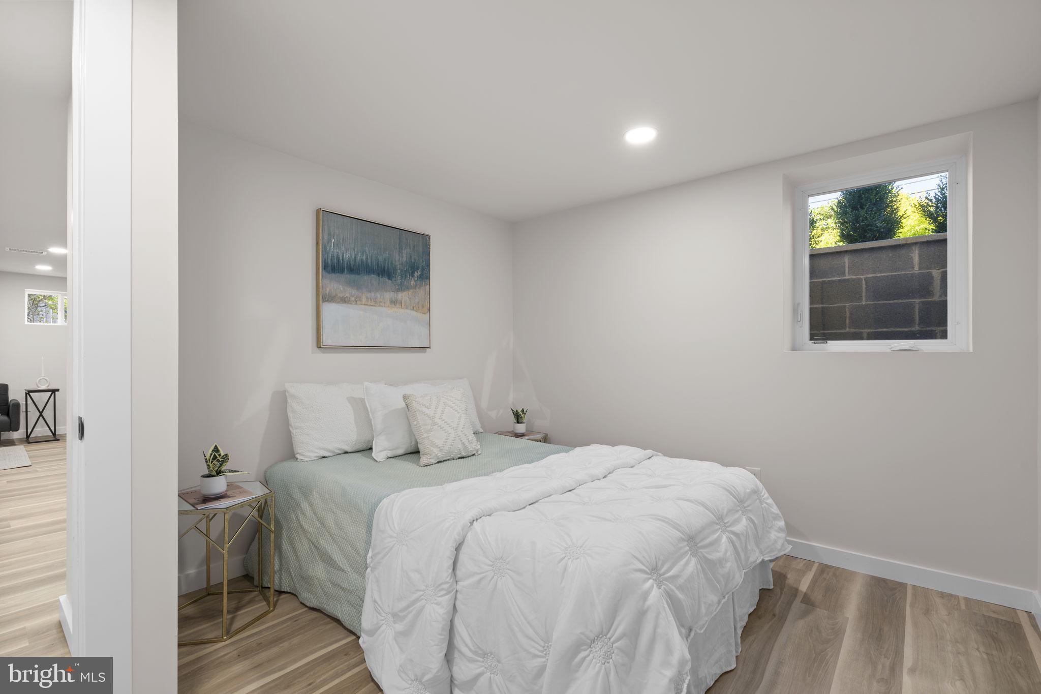 BROOKHAVEN - Residential