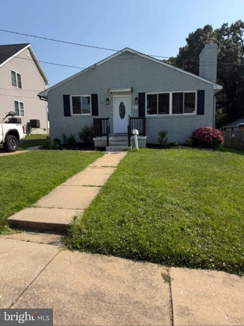 Beautiful 5 bedrooms, 2 full bathrooms home. Remodeled in 2024 with new kitchen, SS appliances, hardwood flooring, new baths, new HVAC, new water heater, new quartz countertops. Lower level fully finished has 2 bedrooms and 1fullbath. Driveway and plenty of street parking. Great location.