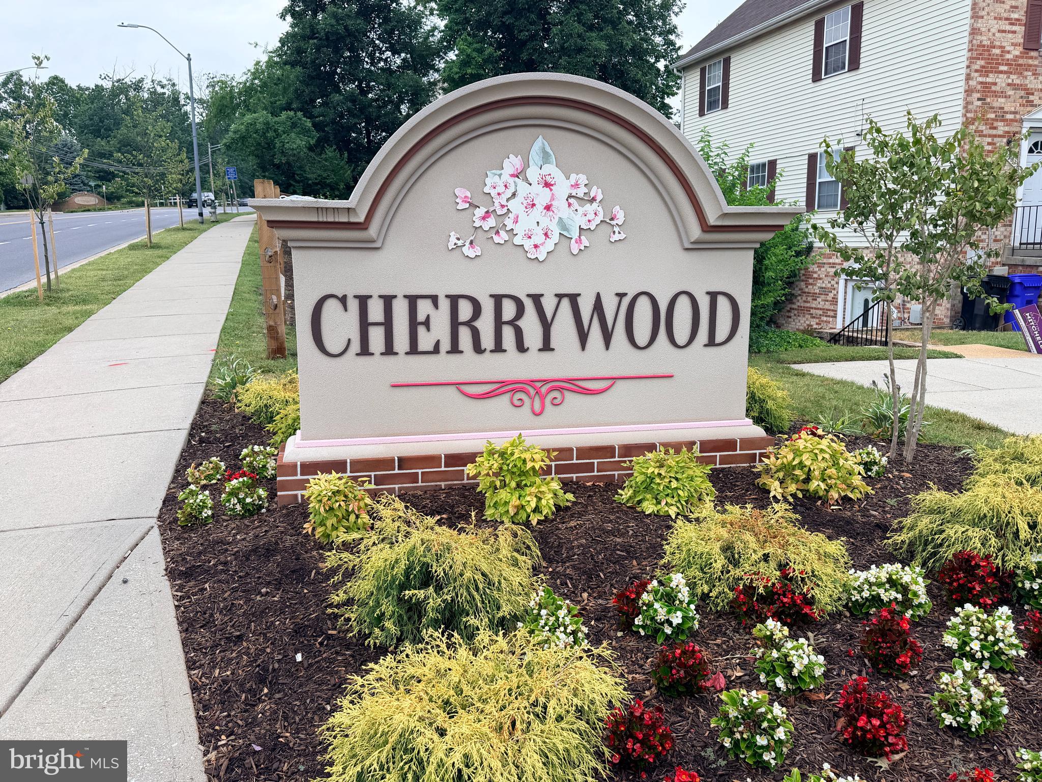 CHERRYWOOD CONDO PHASE I - Residential