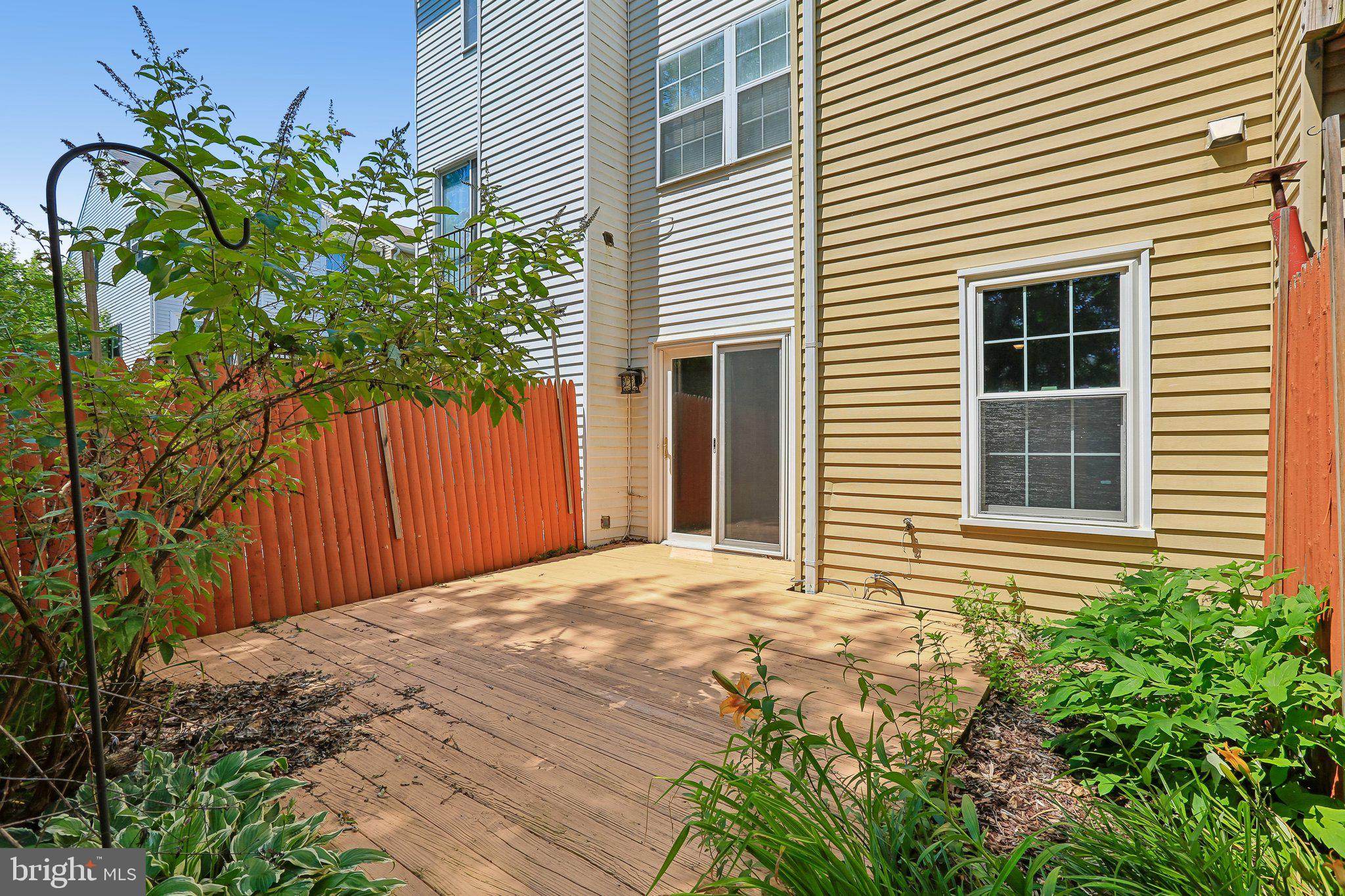 CHERRYWOOD CONDO PHASE I - Residential