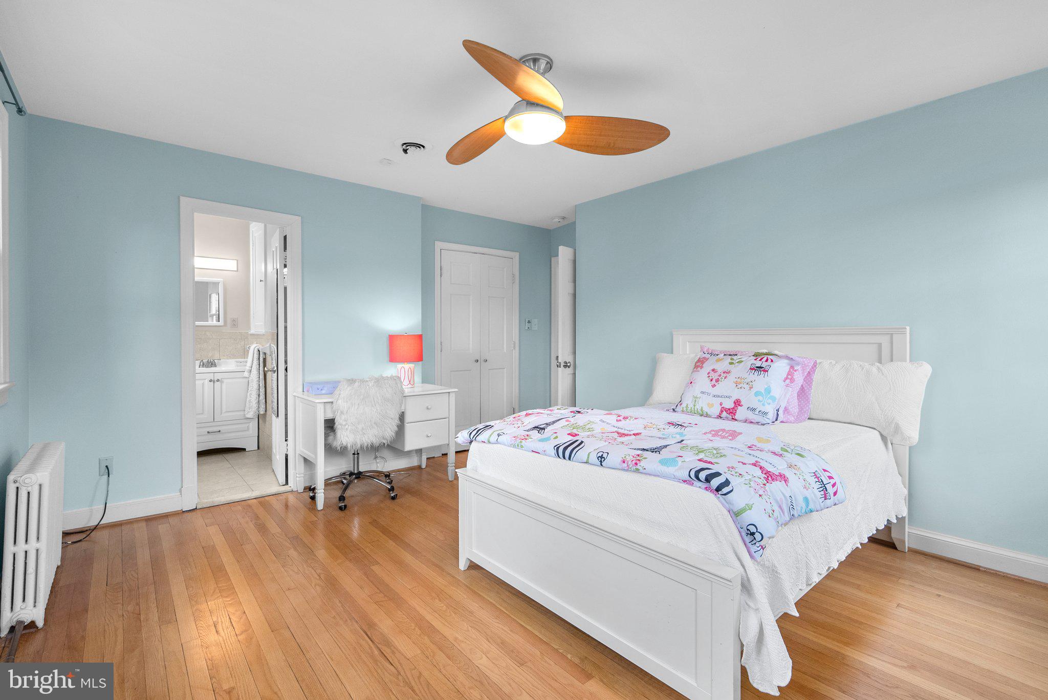 BRADLEY HILLS - Residential