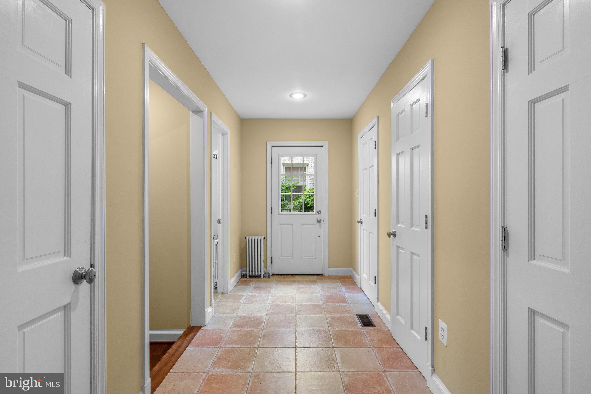 BRADLEY HILLS - Residential
