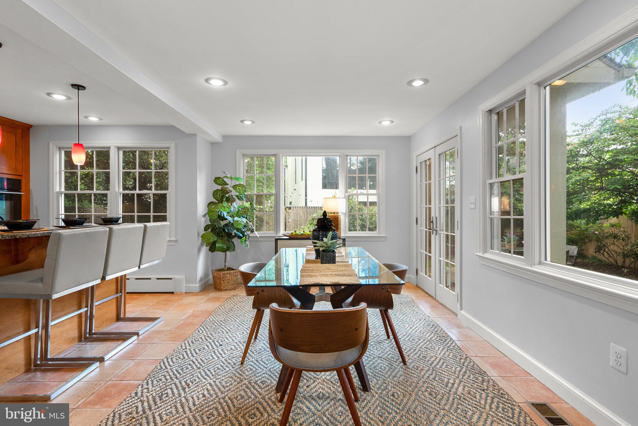 BRADLEY HILLS - Residential