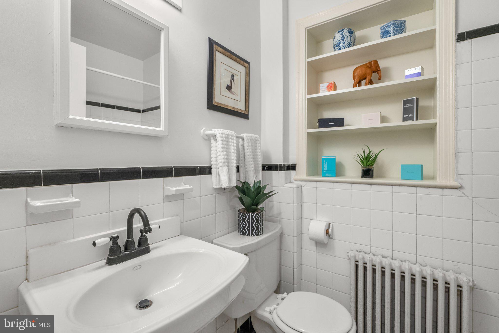 BRADLEY HILLS - Residential