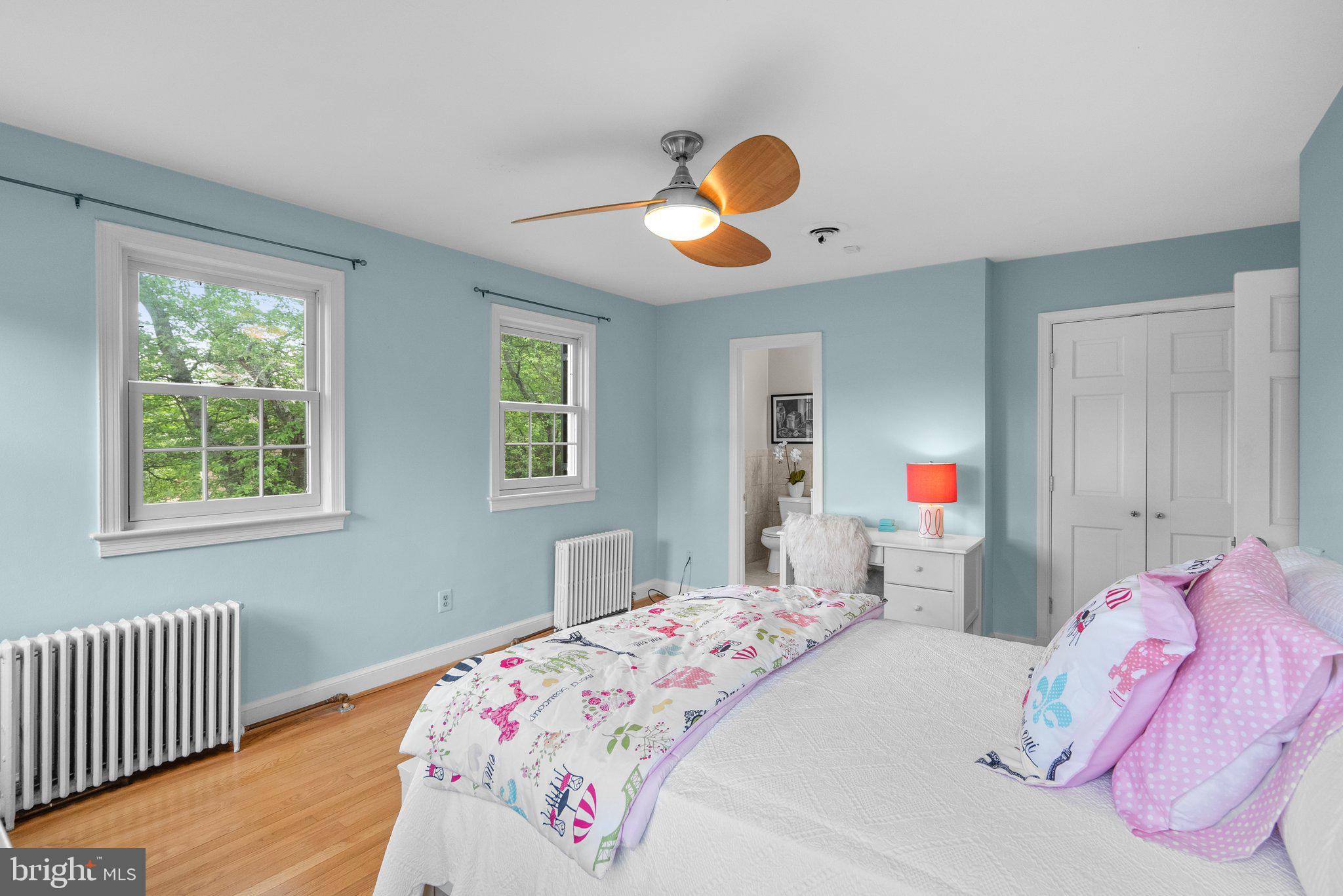 BRADLEY HILLS - Residential