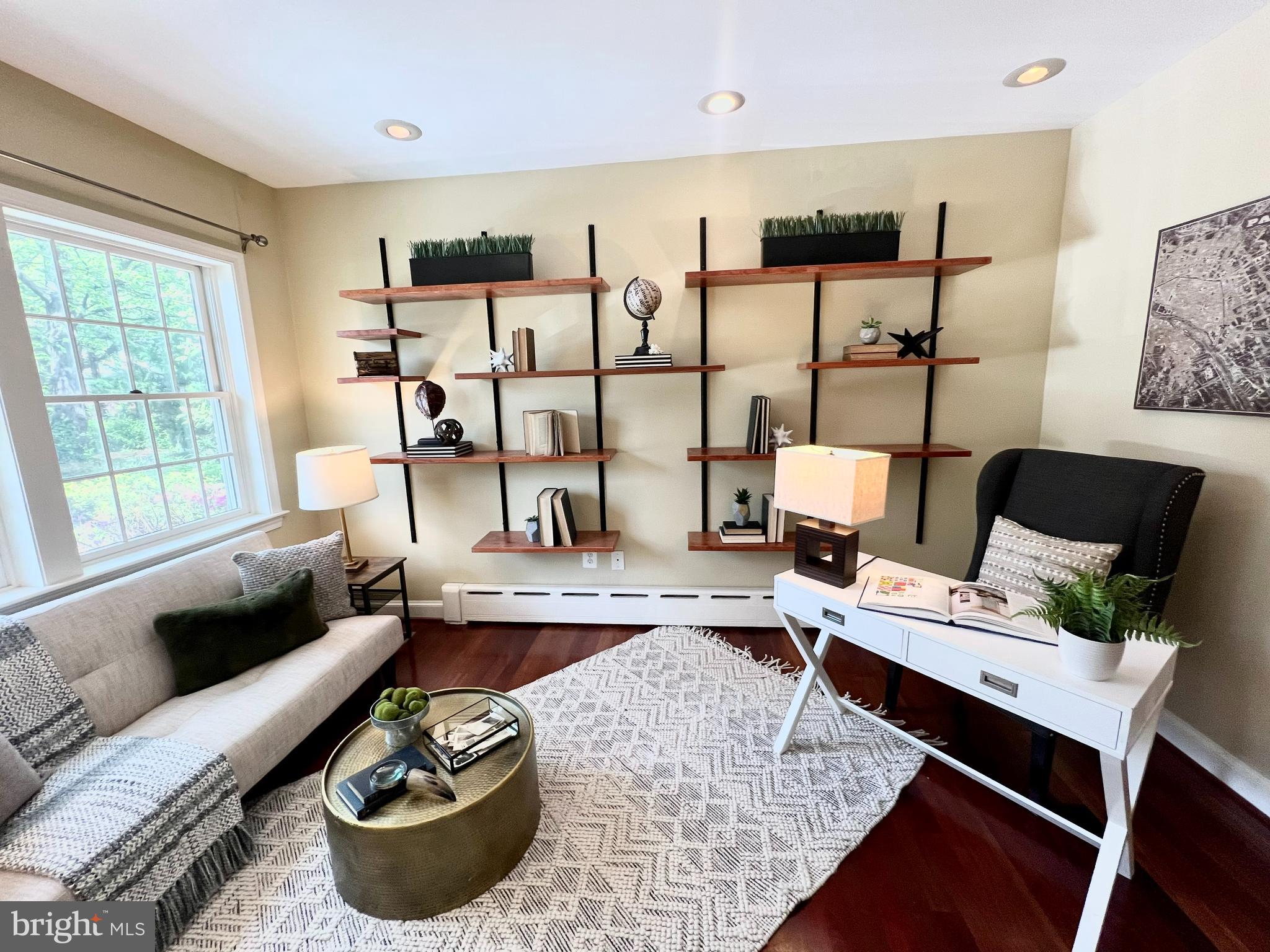 BRADLEY HILLS - Residential
