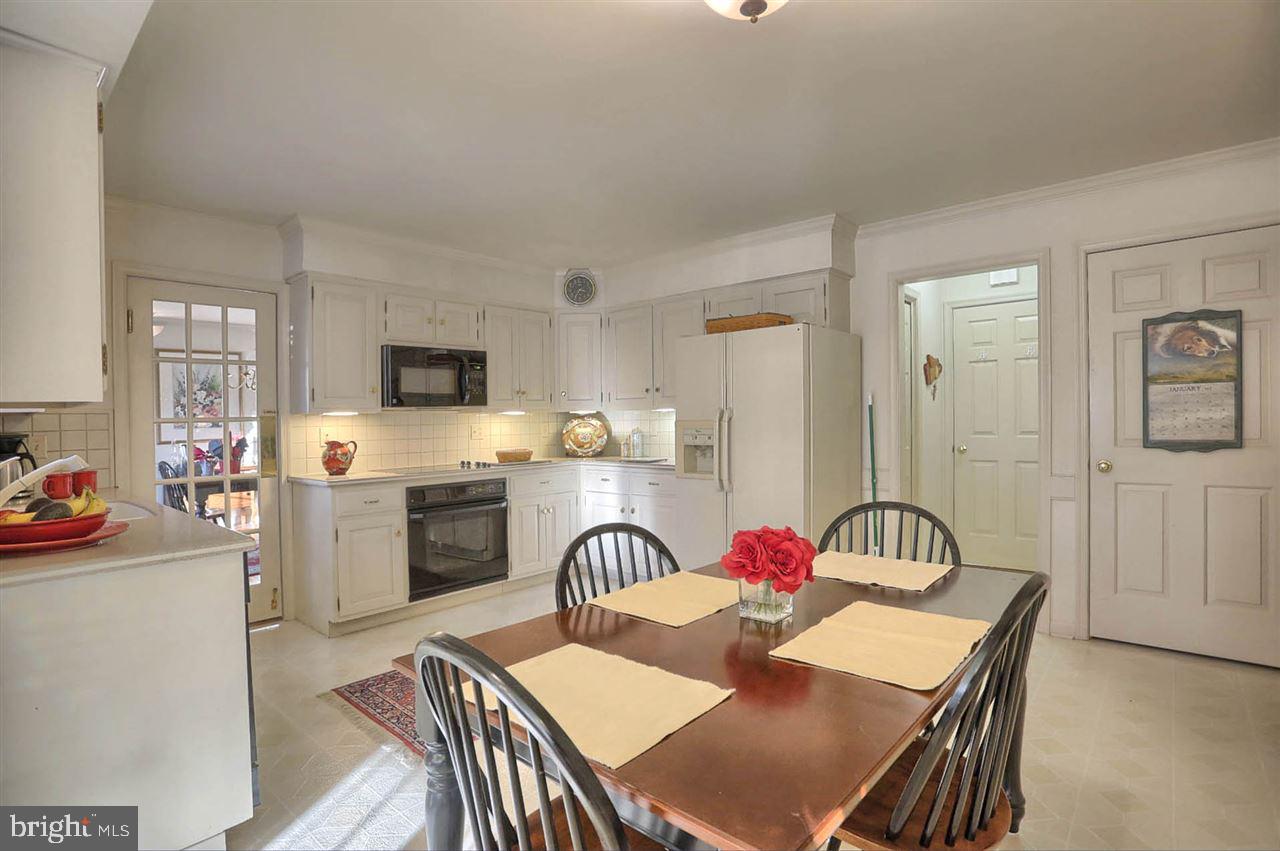 VILLAGE OF WESTOVER - Residential