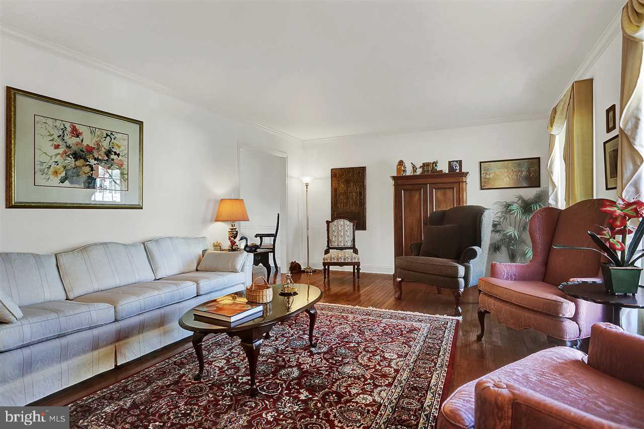 VILLAGE OF WESTOVER - Residential