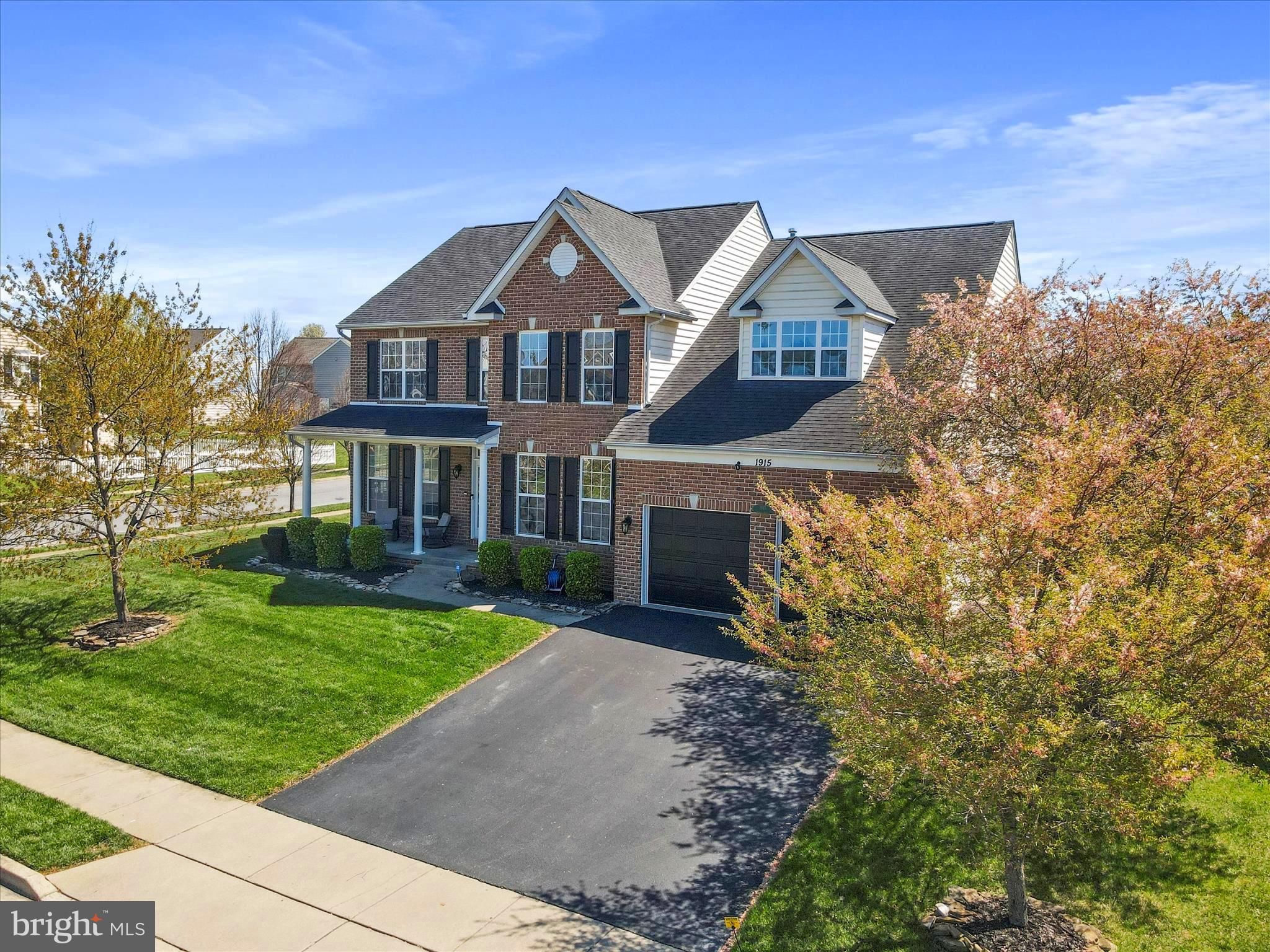 CLOVER RIDGE - Residential