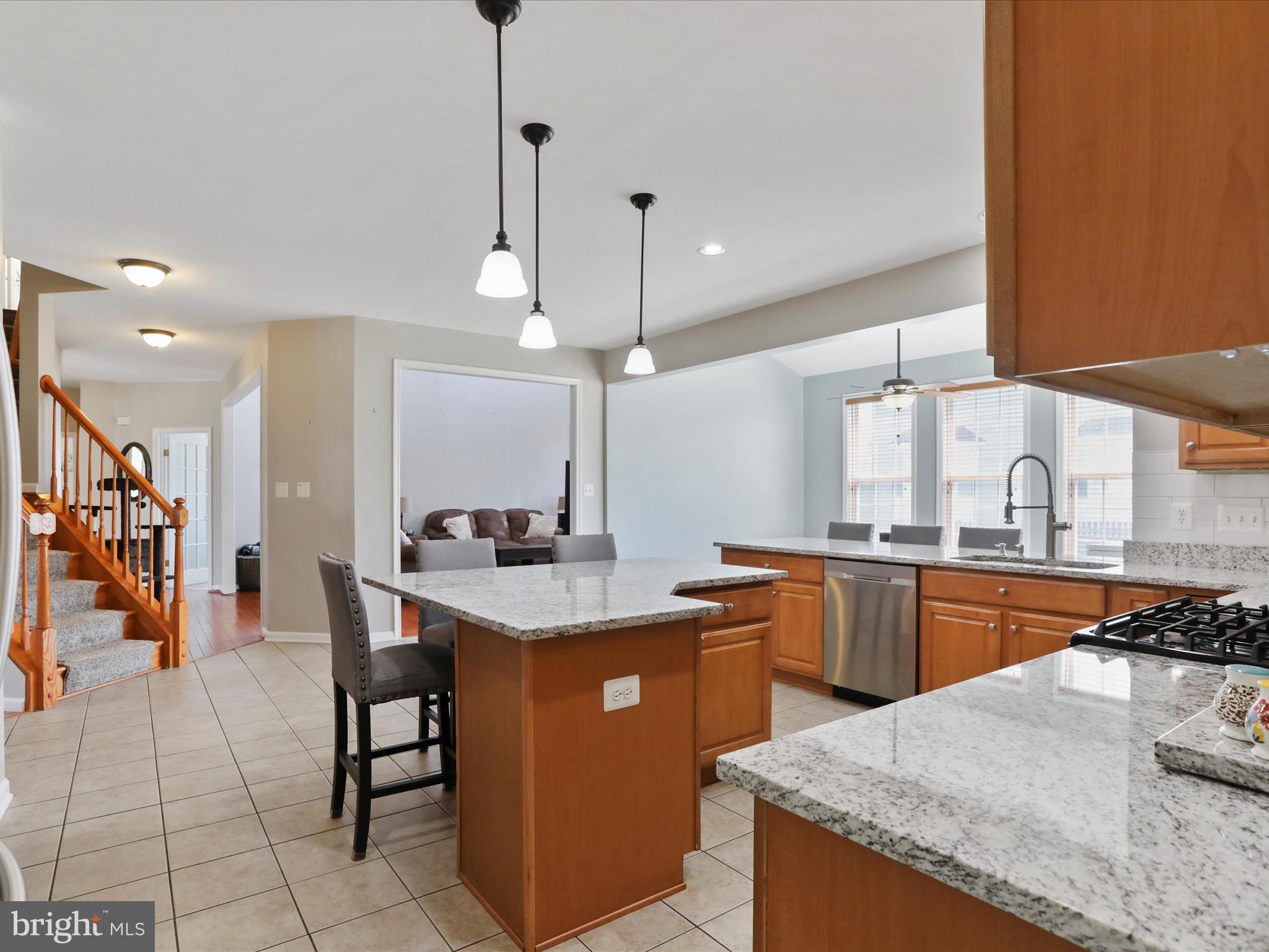 CLOVER RIDGE - Residential