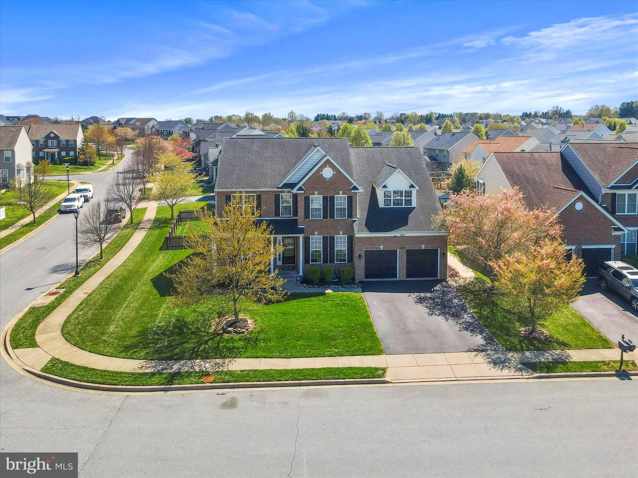 CLOVER RIDGE - Residential