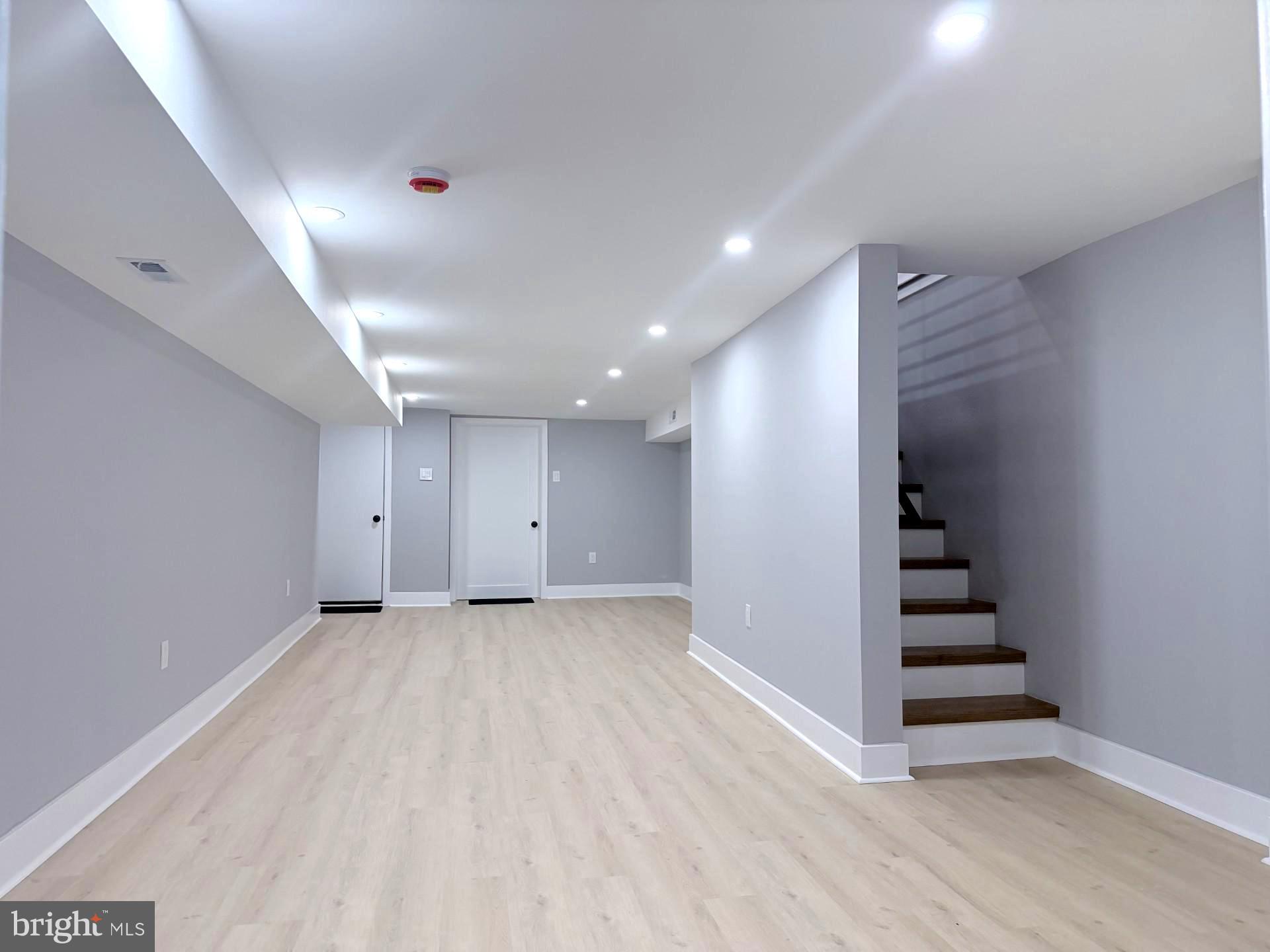 PHILADELPHIA (WEST) - Residential
