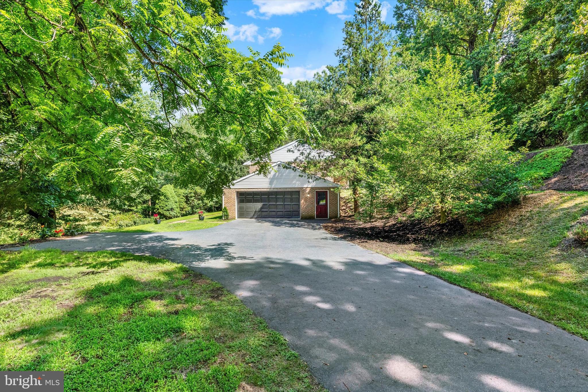 ANGELICA WOODS - Residential