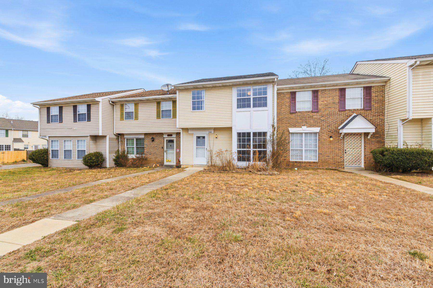 WESTBURY - Residential