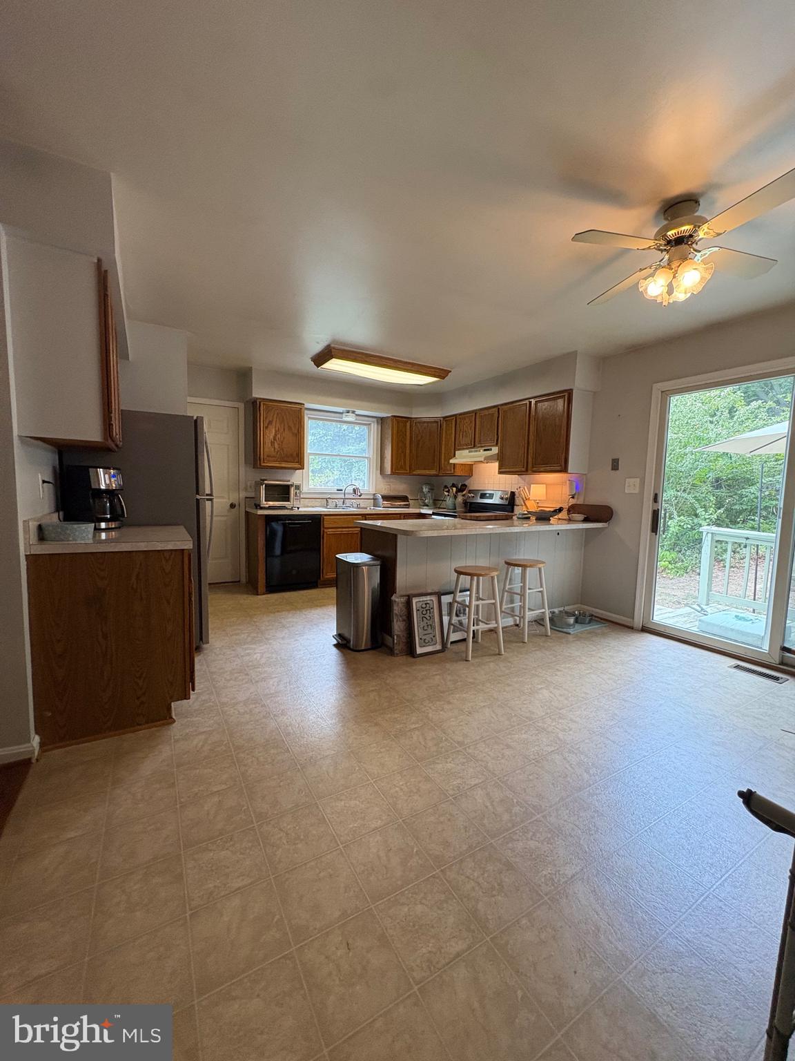 LONG BEACH - Residential