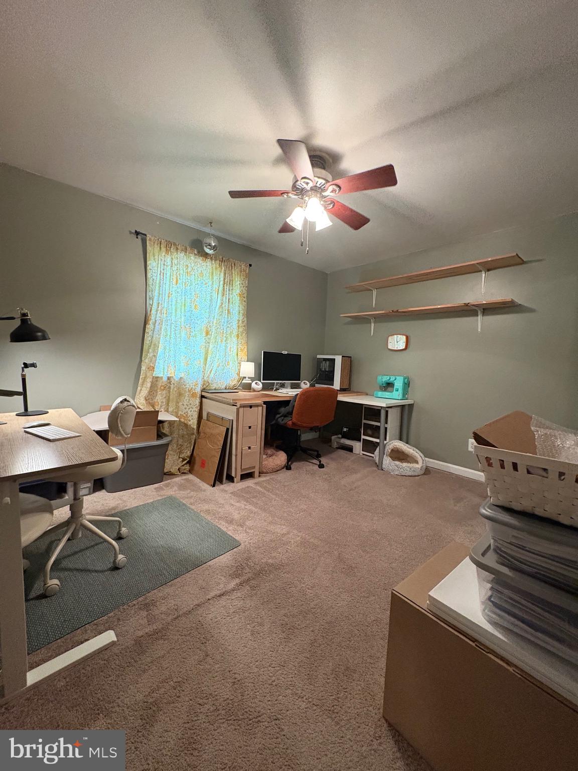 LONG BEACH - Residential