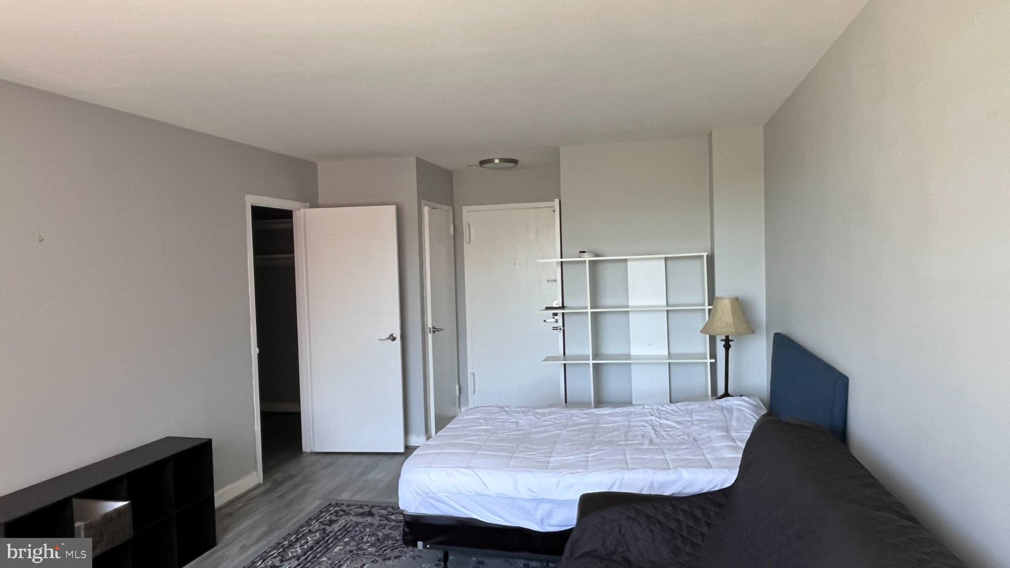 RIVER PLACE - Residential