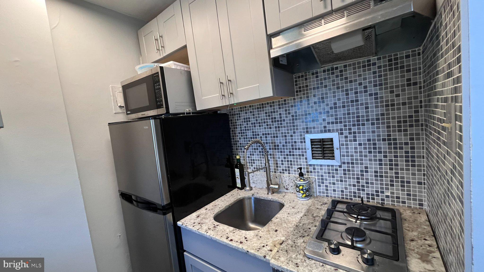 RIVER PLACE - Residential