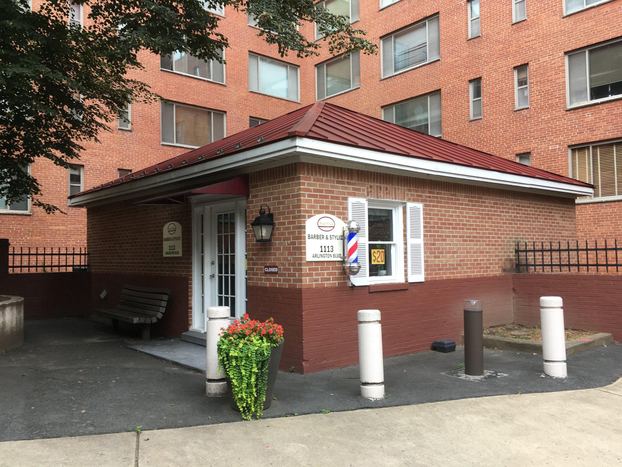 RIVER PLACE - Residential