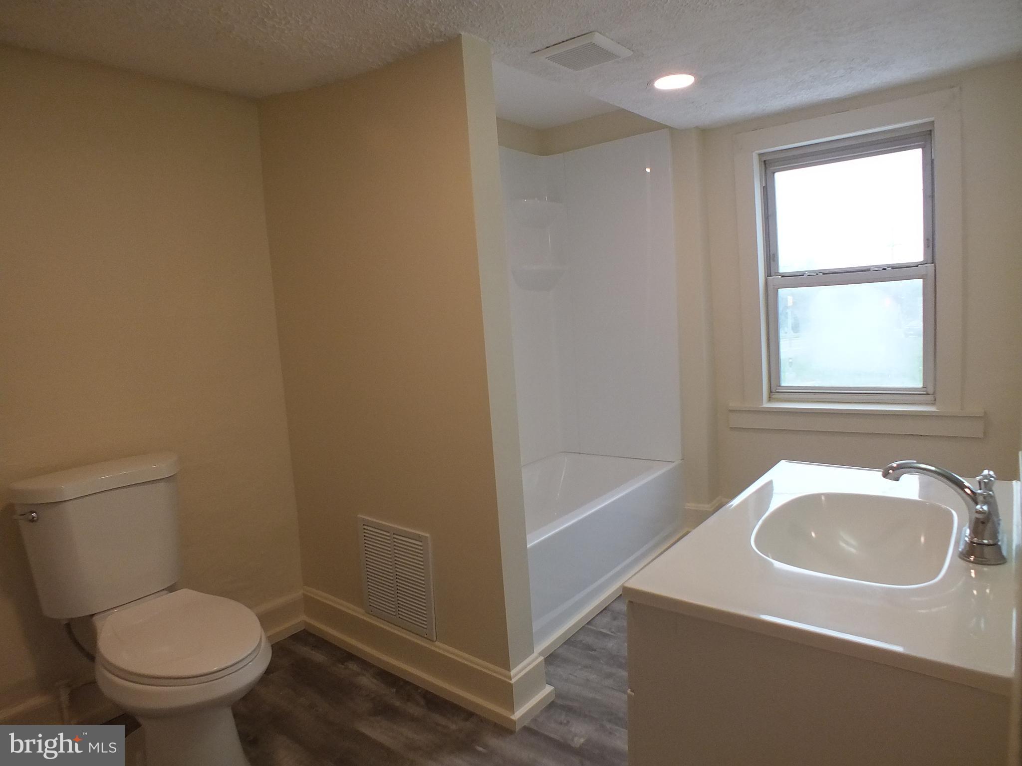 HAMPSTEAD - Residential Lease