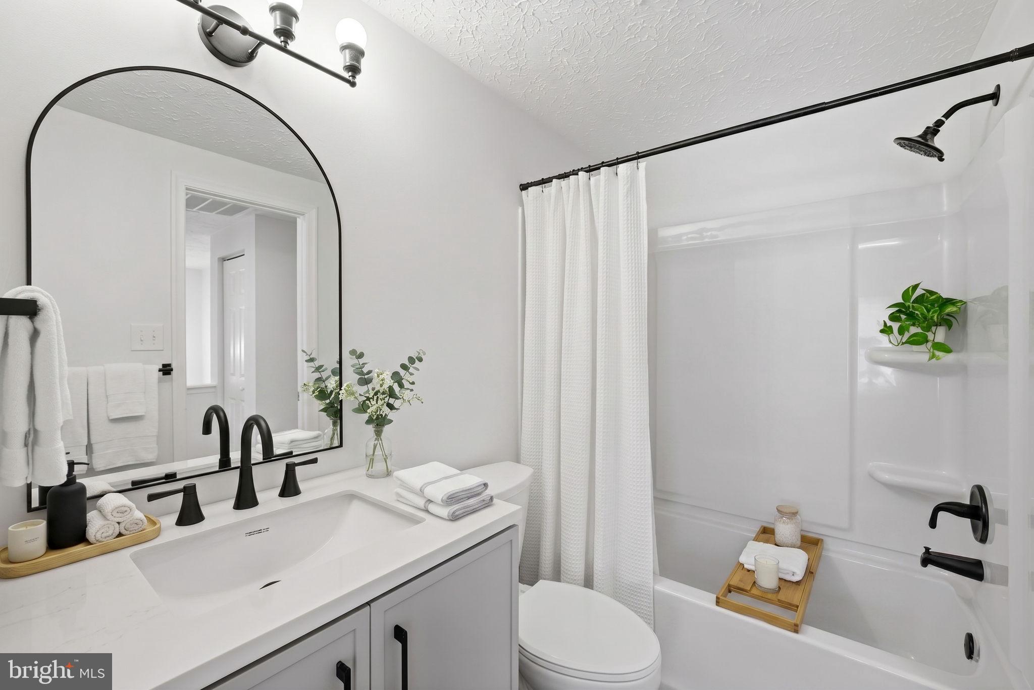 WHITE OAK - Residential