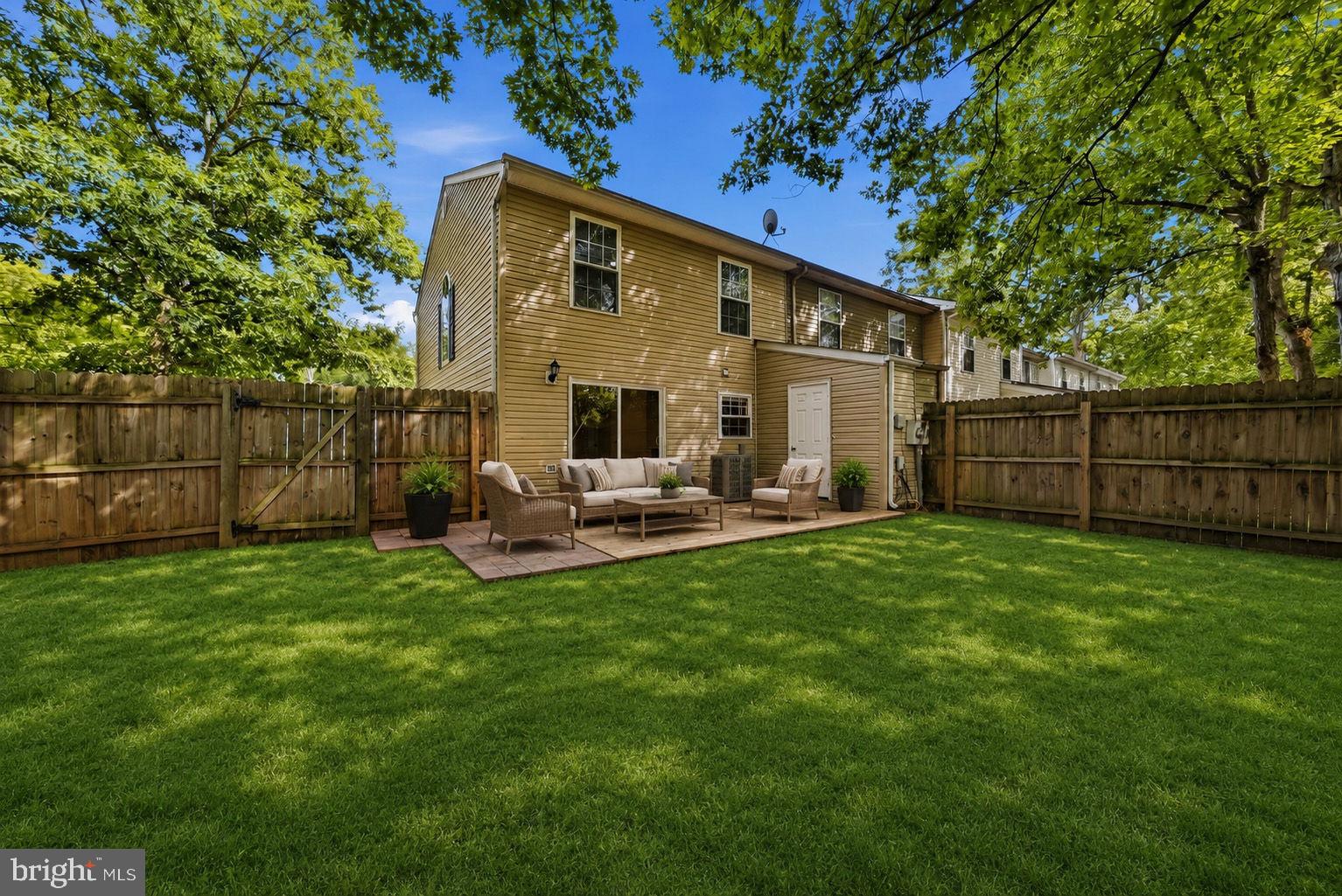 WHITE OAK - Residential