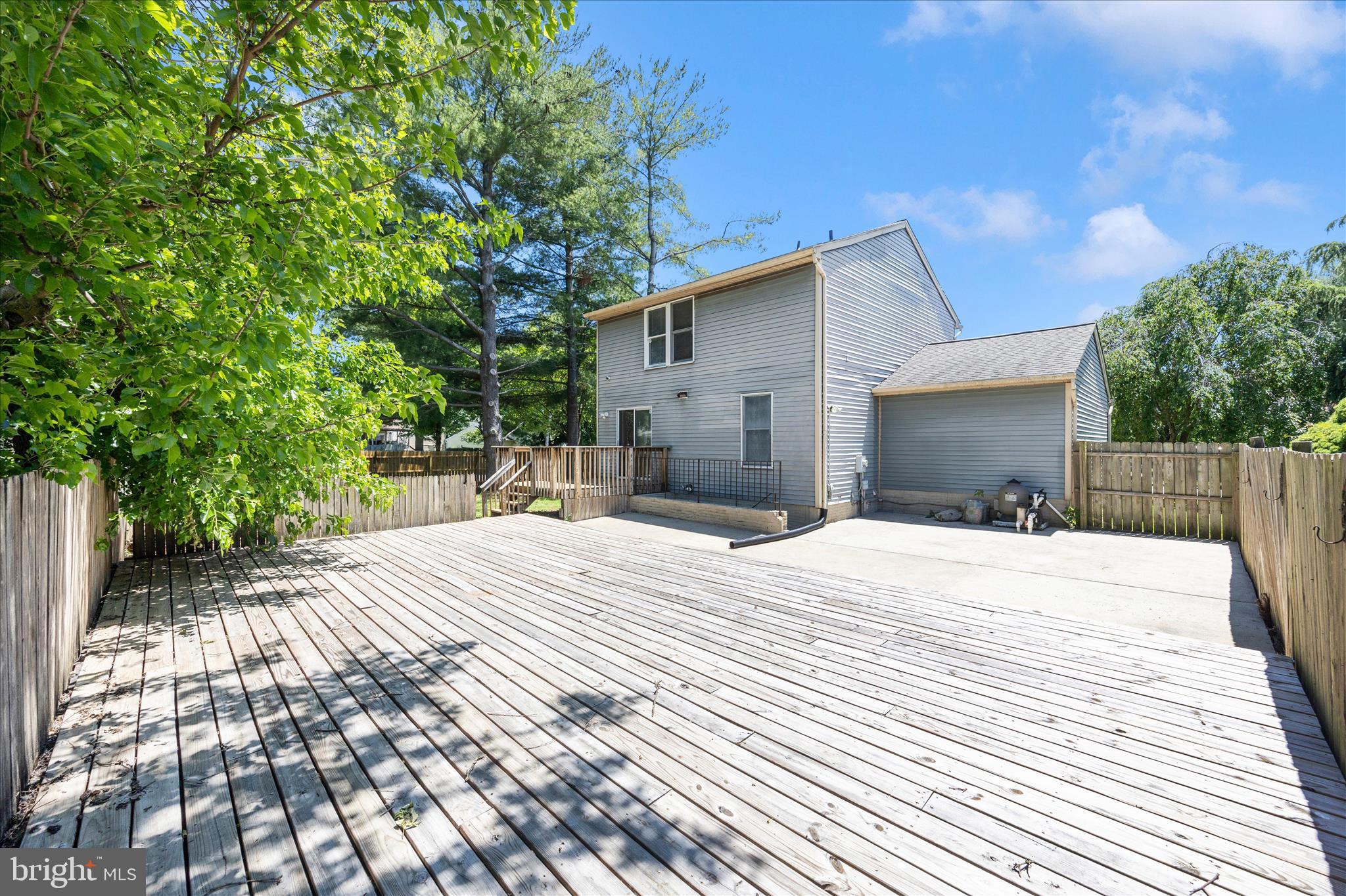 WILLOWCREST - Residential