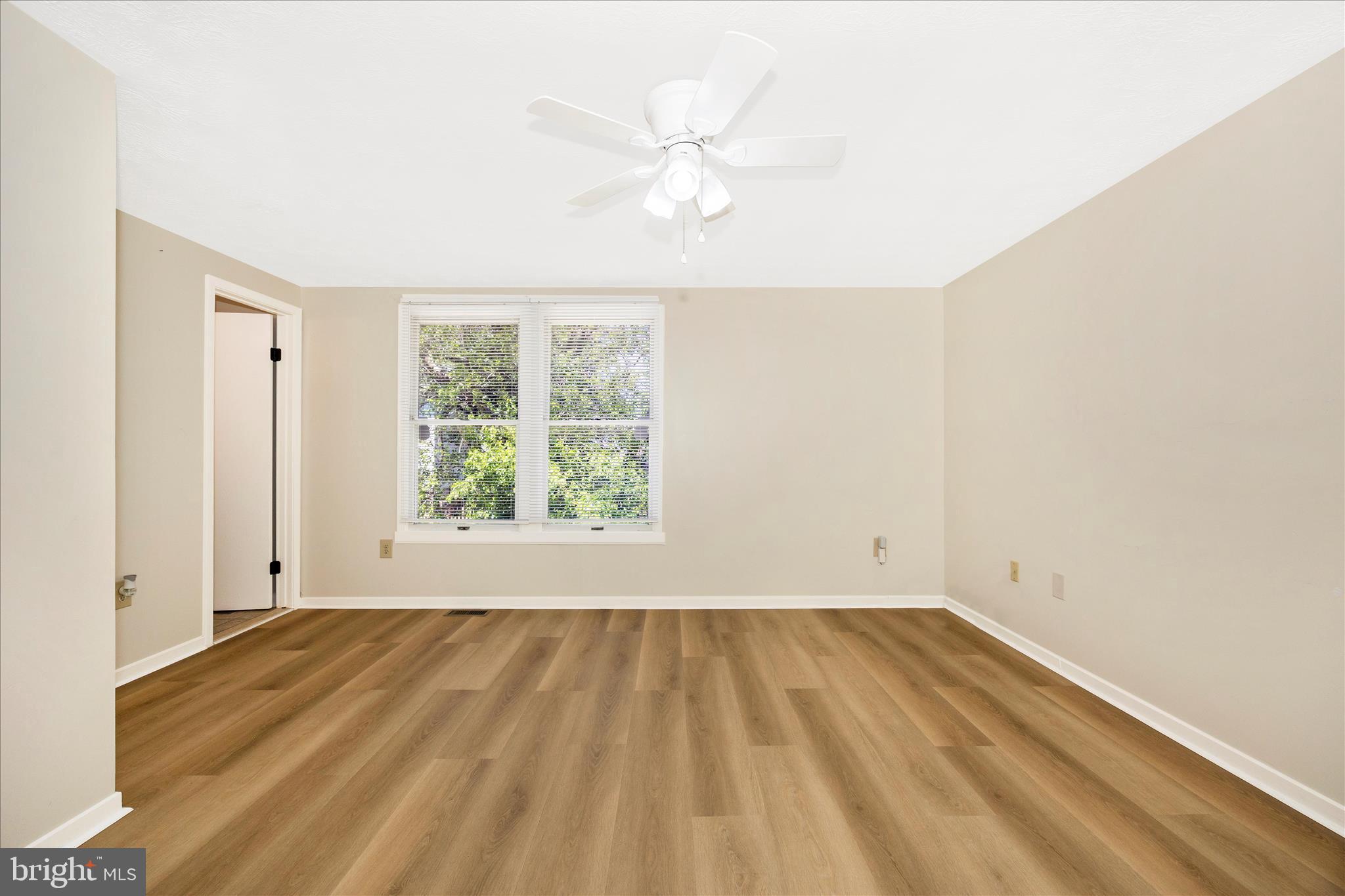 WILLOWCREST - Residential
