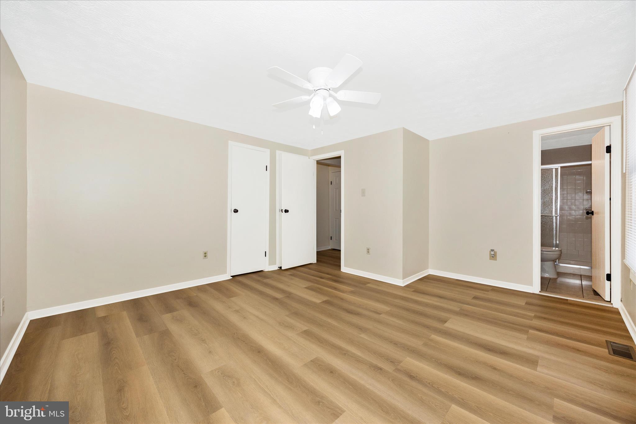 WILLOWCREST - Residential