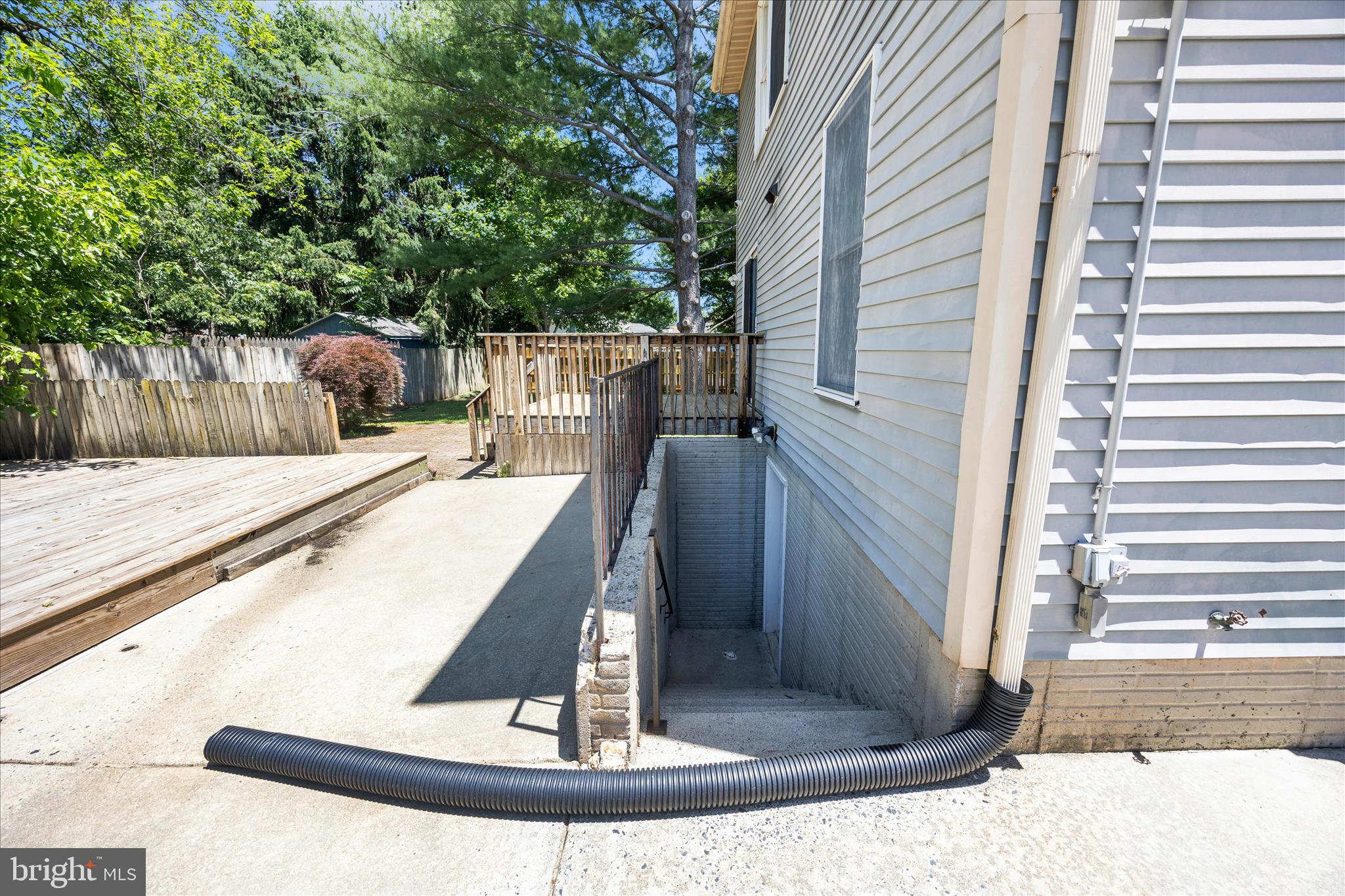 WILLOWCREST - Residential