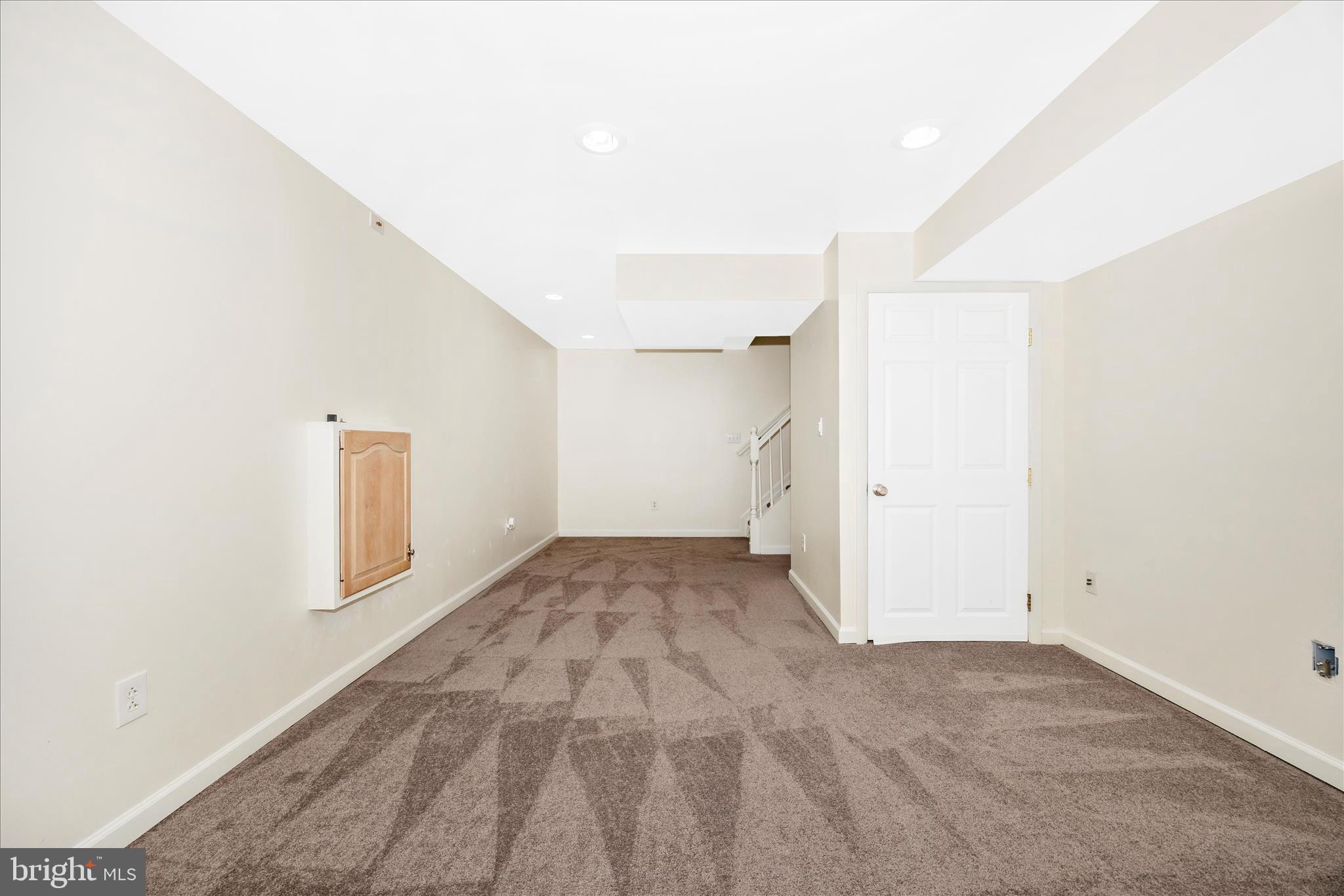 WILLOWCREST - Residential