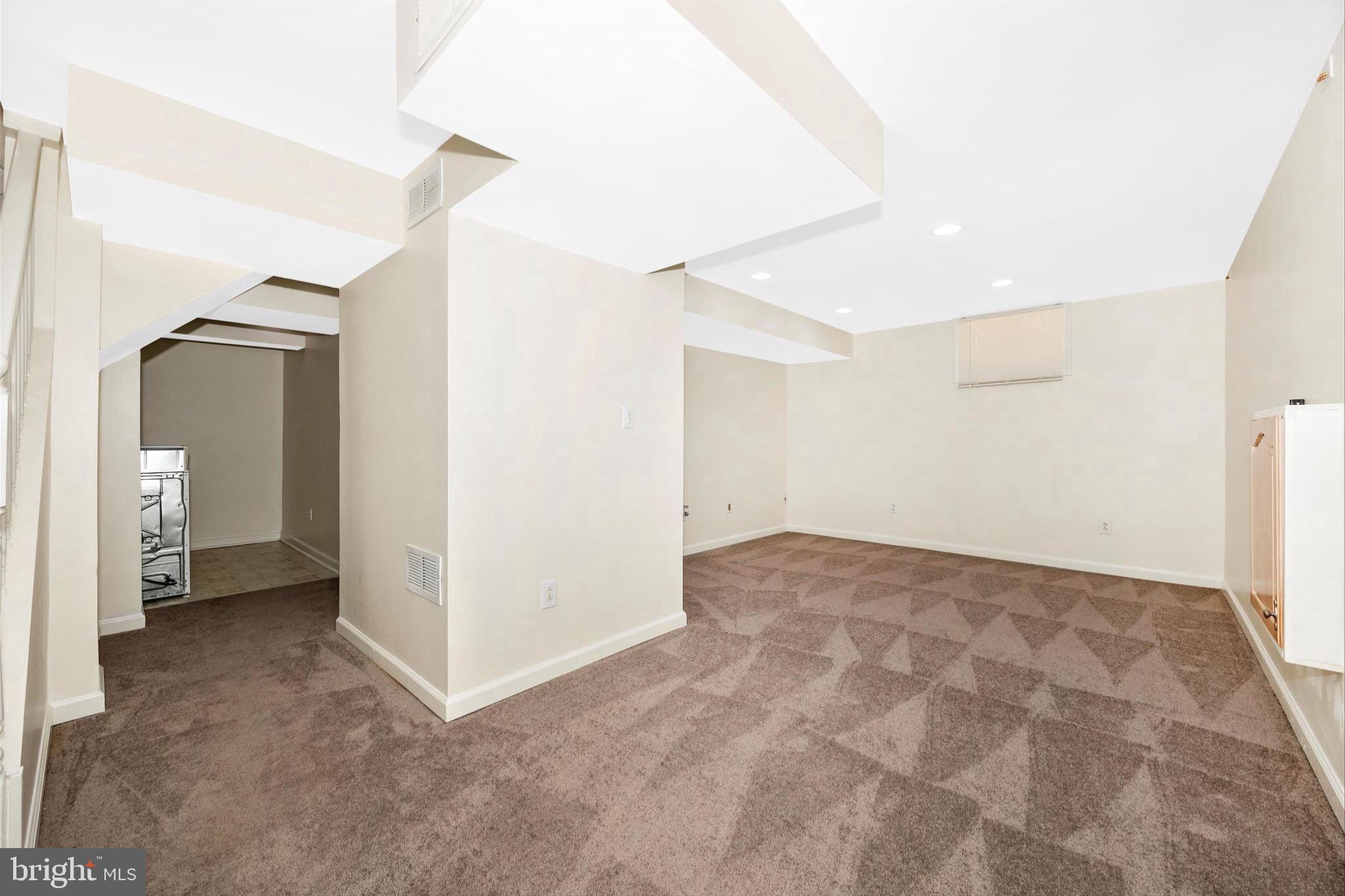 WILLOWCREST - Residential