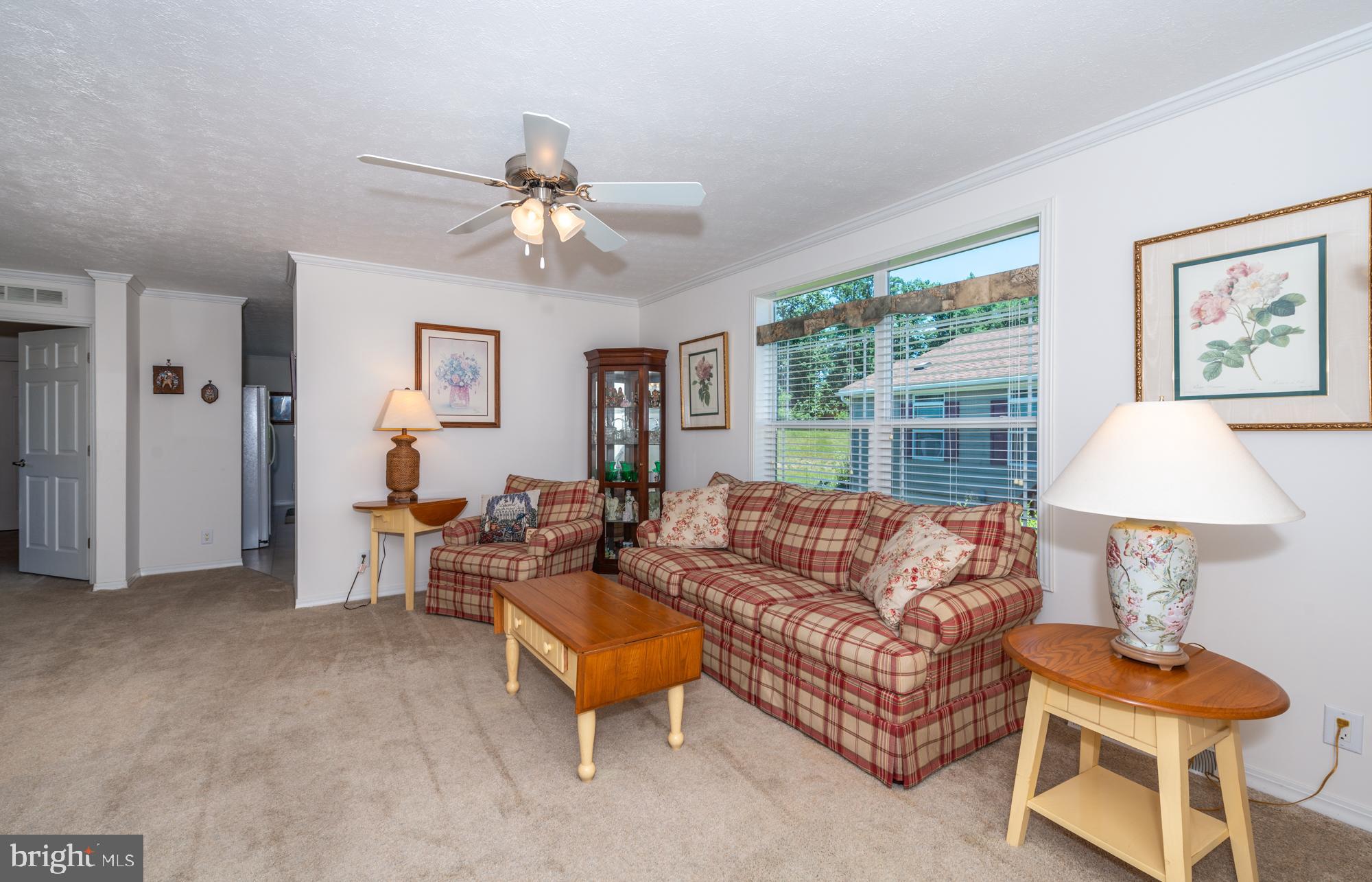 PINE MANOR - Residential