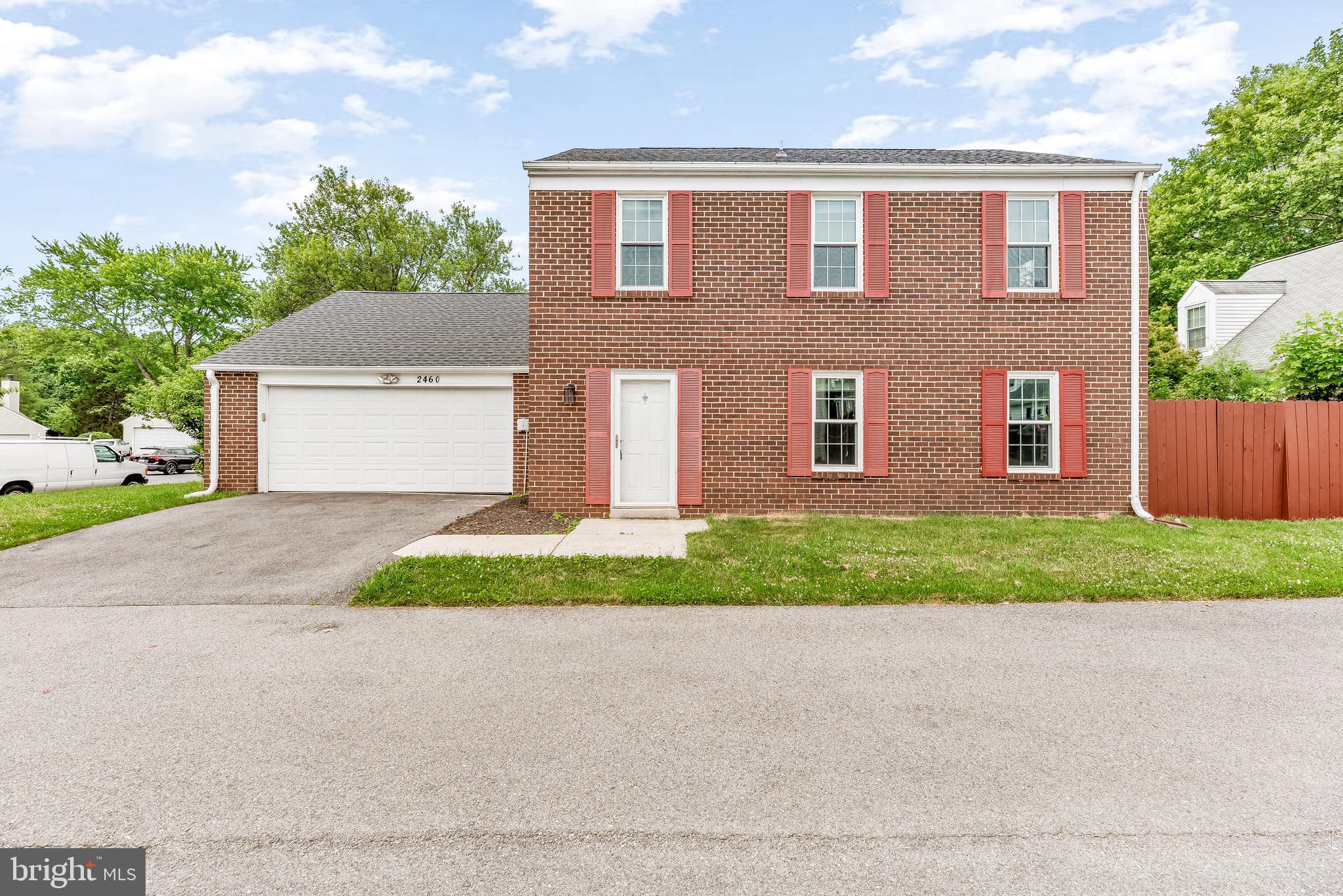 CROFTON VILLAGE - Residential