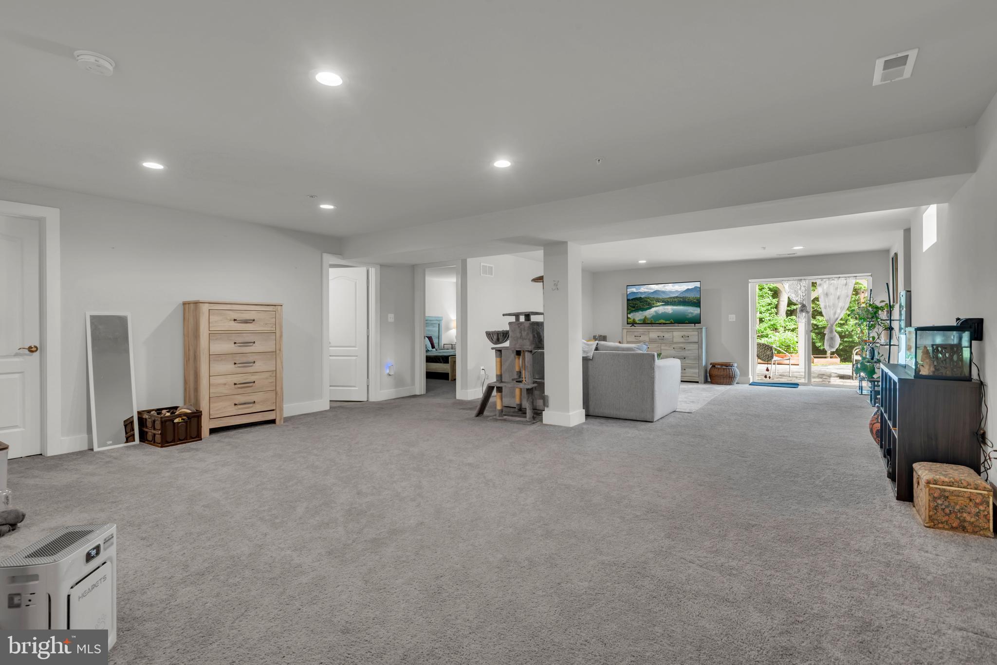 SNADER'S SUMMIT - Residential