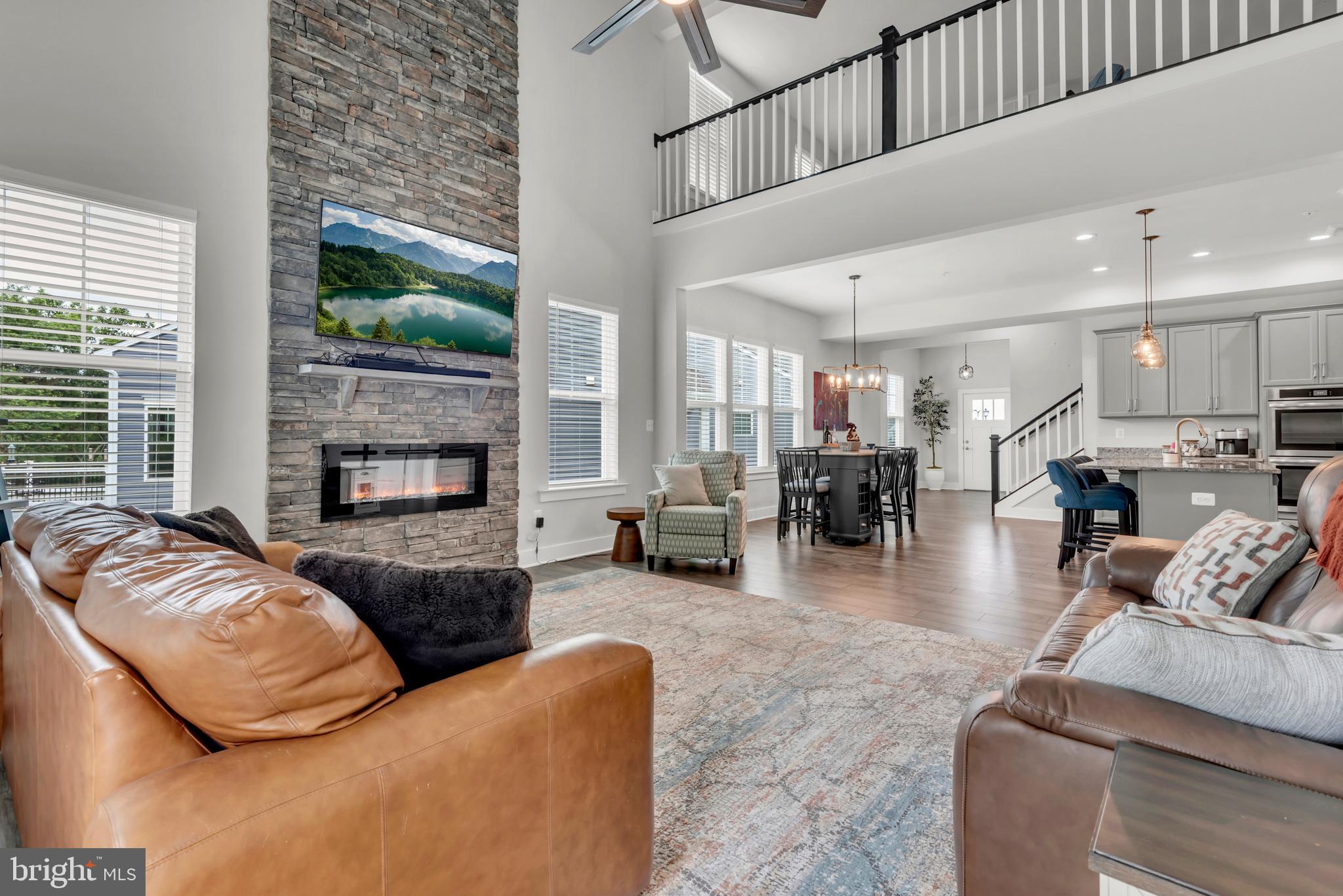 SNADER'S SUMMIT - Residential